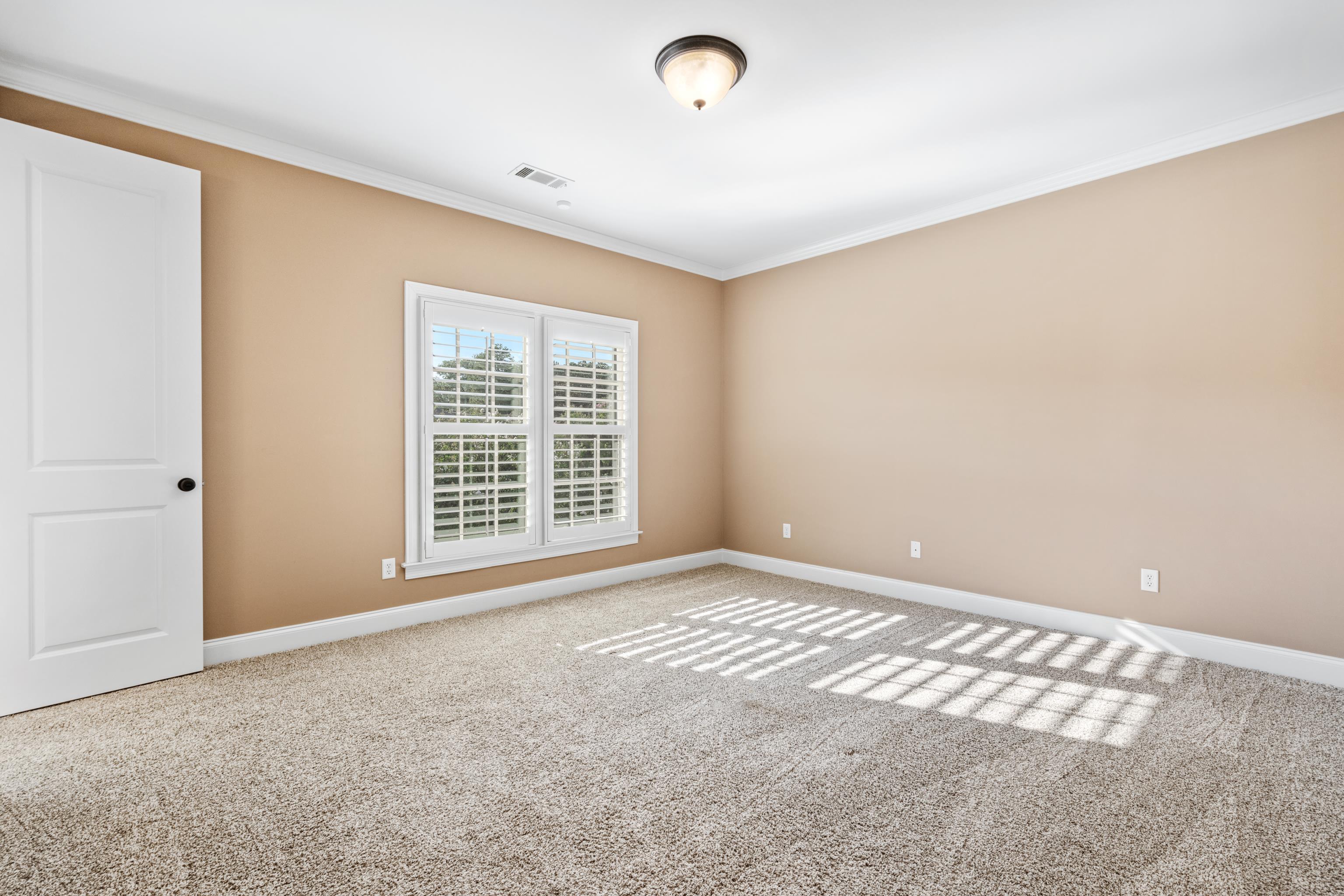 2840 Rue Jordan Cv Property Photo 34
