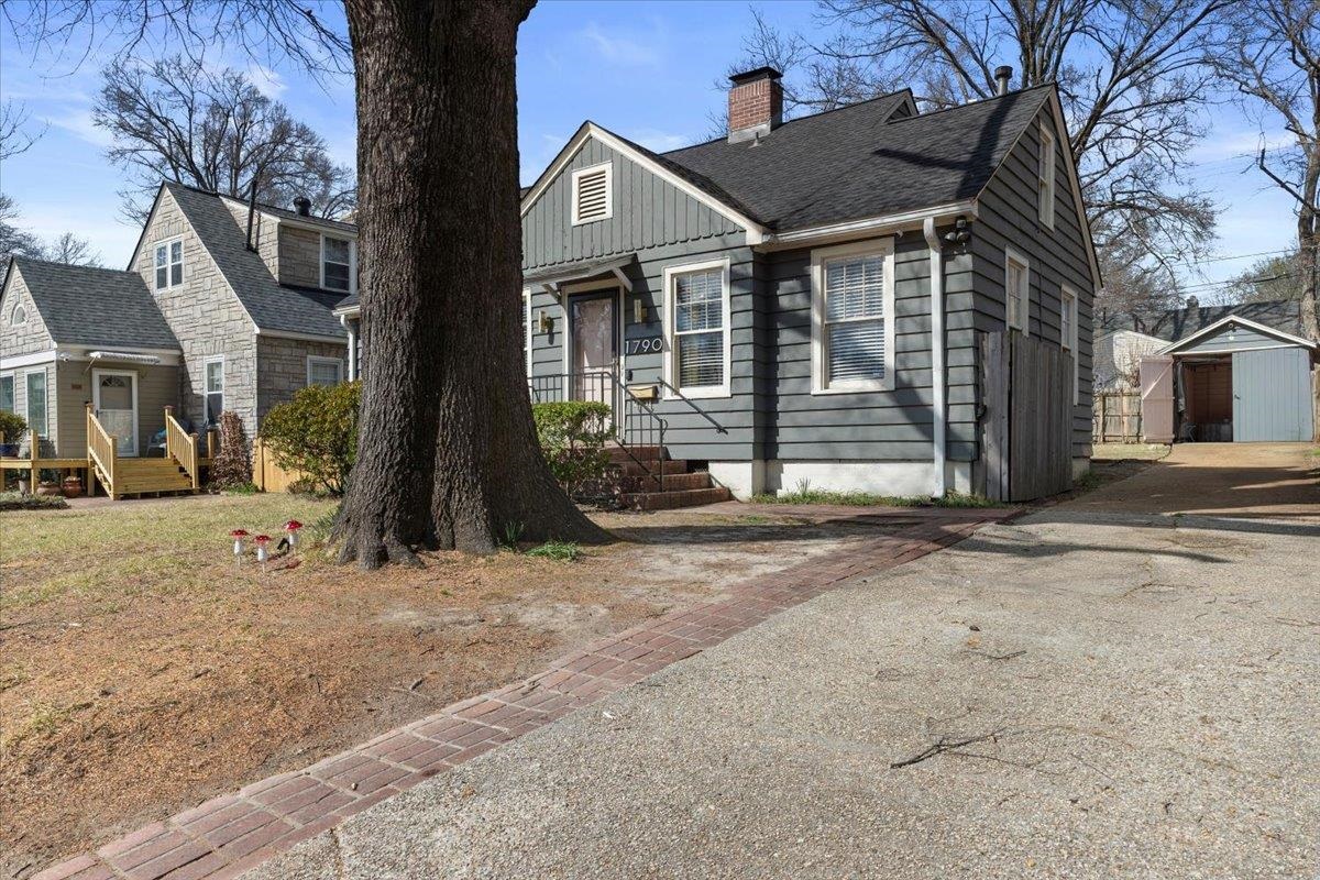 1790 Lyndale Ave Property Photo 28