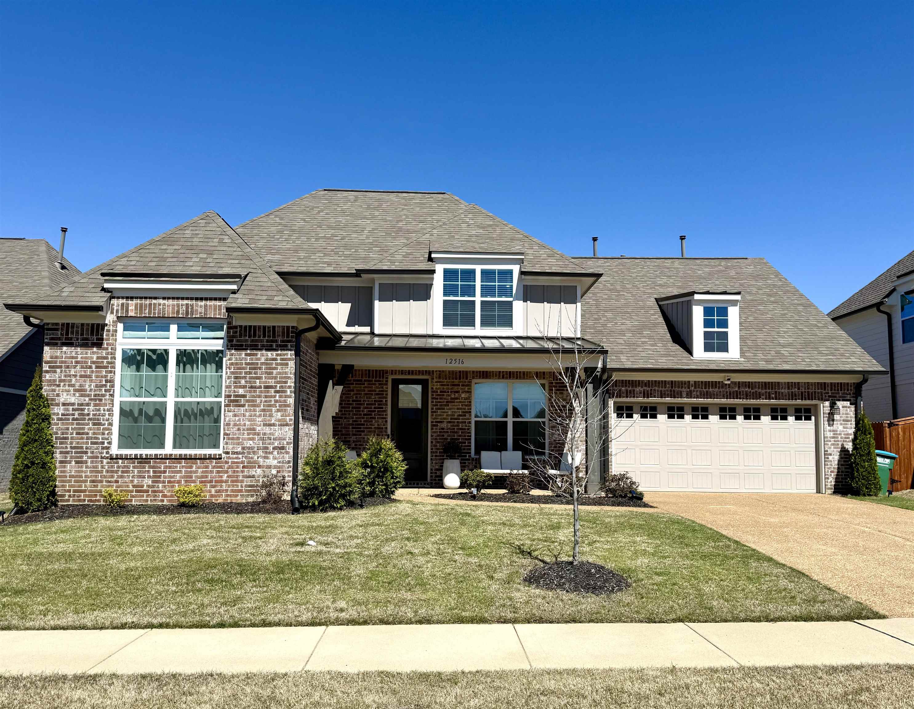 12516 Golden Bell Dr Property Photo 2