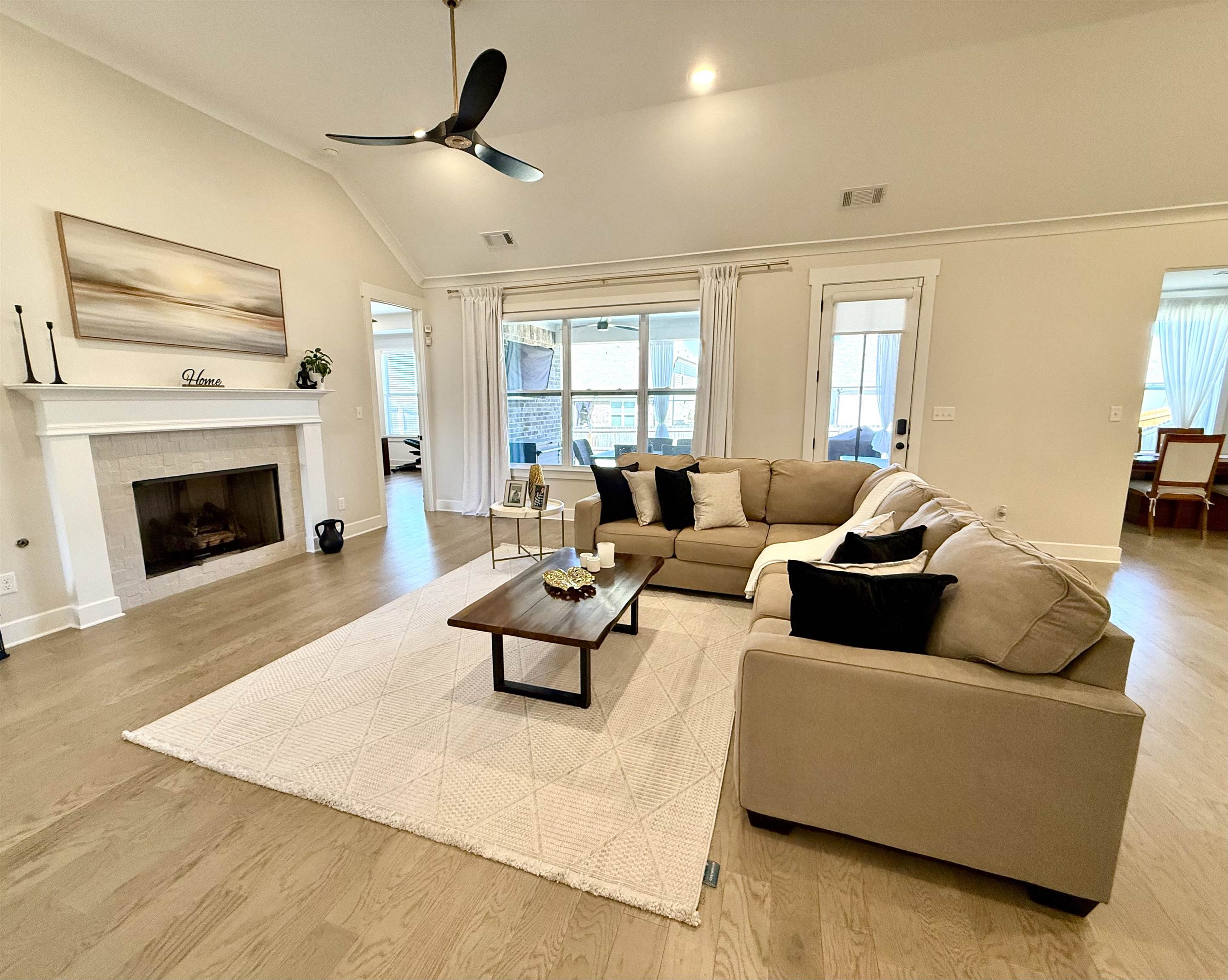 12516 Golden Bell Dr Property Photo 10