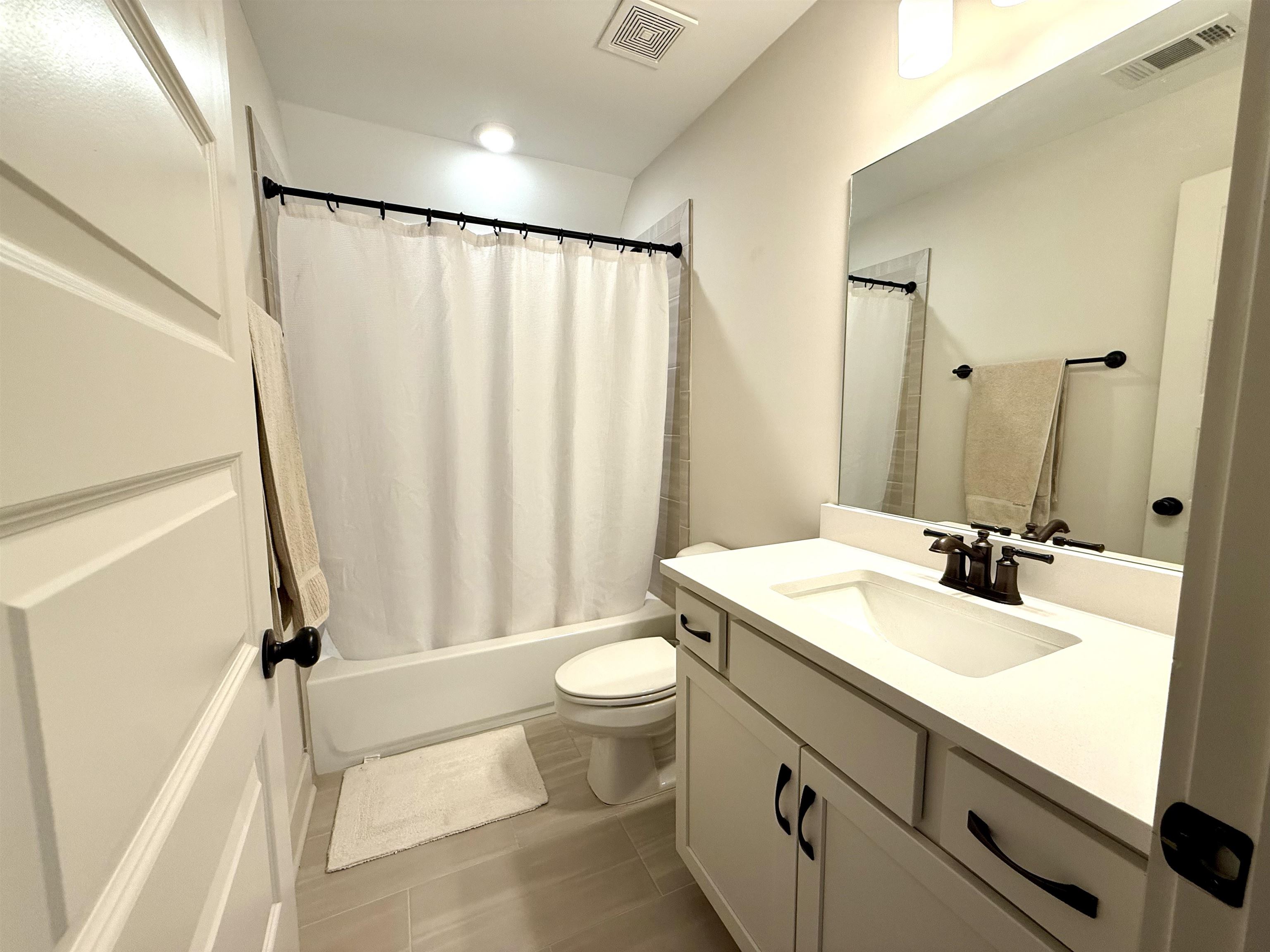 12516 Golden Bell Dr Property Photo 28