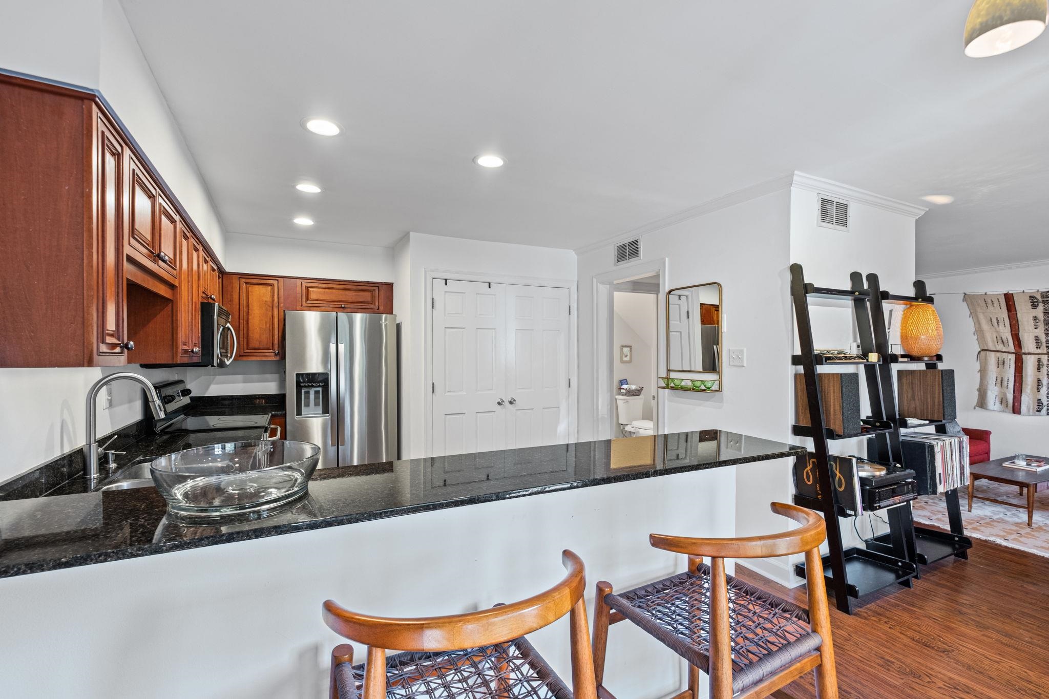 1672 Central Ave A Property Photo 3