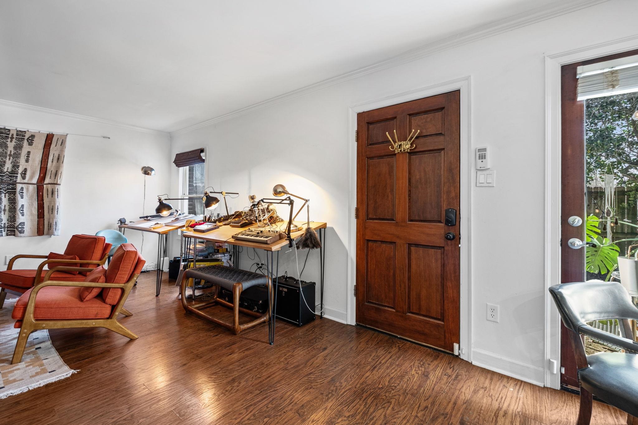 1672 Central Ave A Property Photo 6