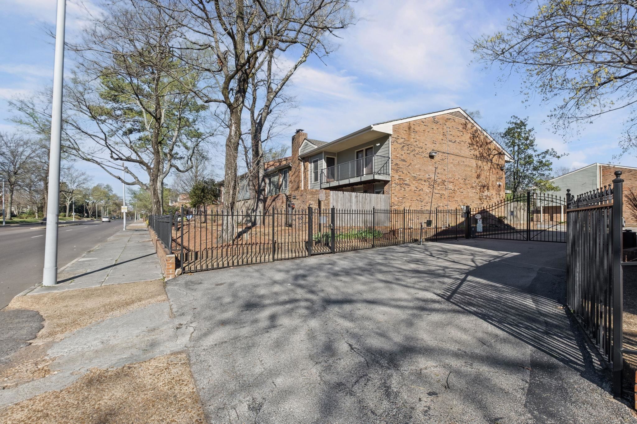 1672 Central Ave A Property Photo 24