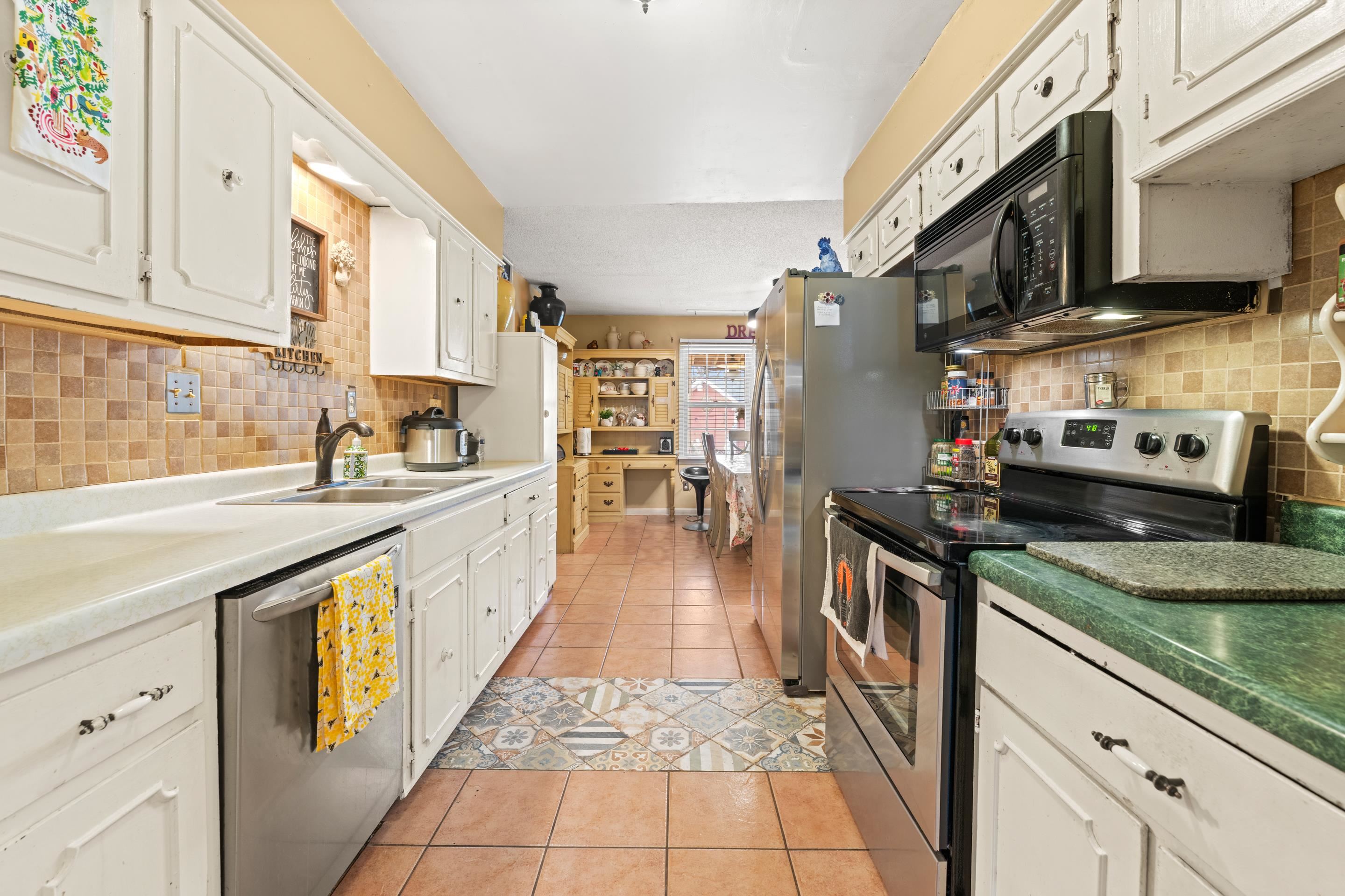 2593 Lanrick Cv Property Photo 2