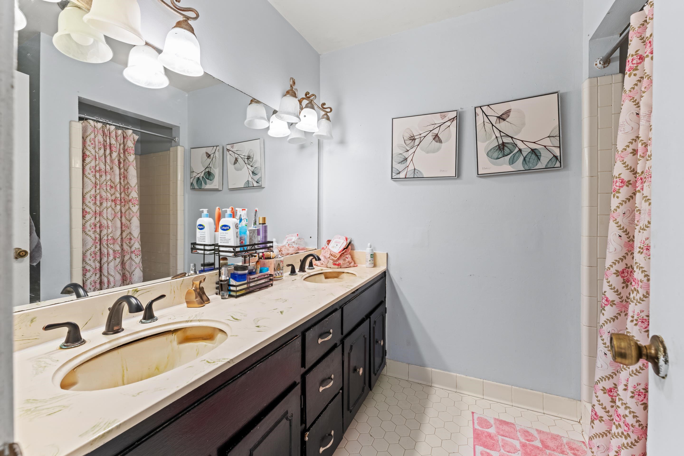 2593 Lanrick Cv Property Photo 6