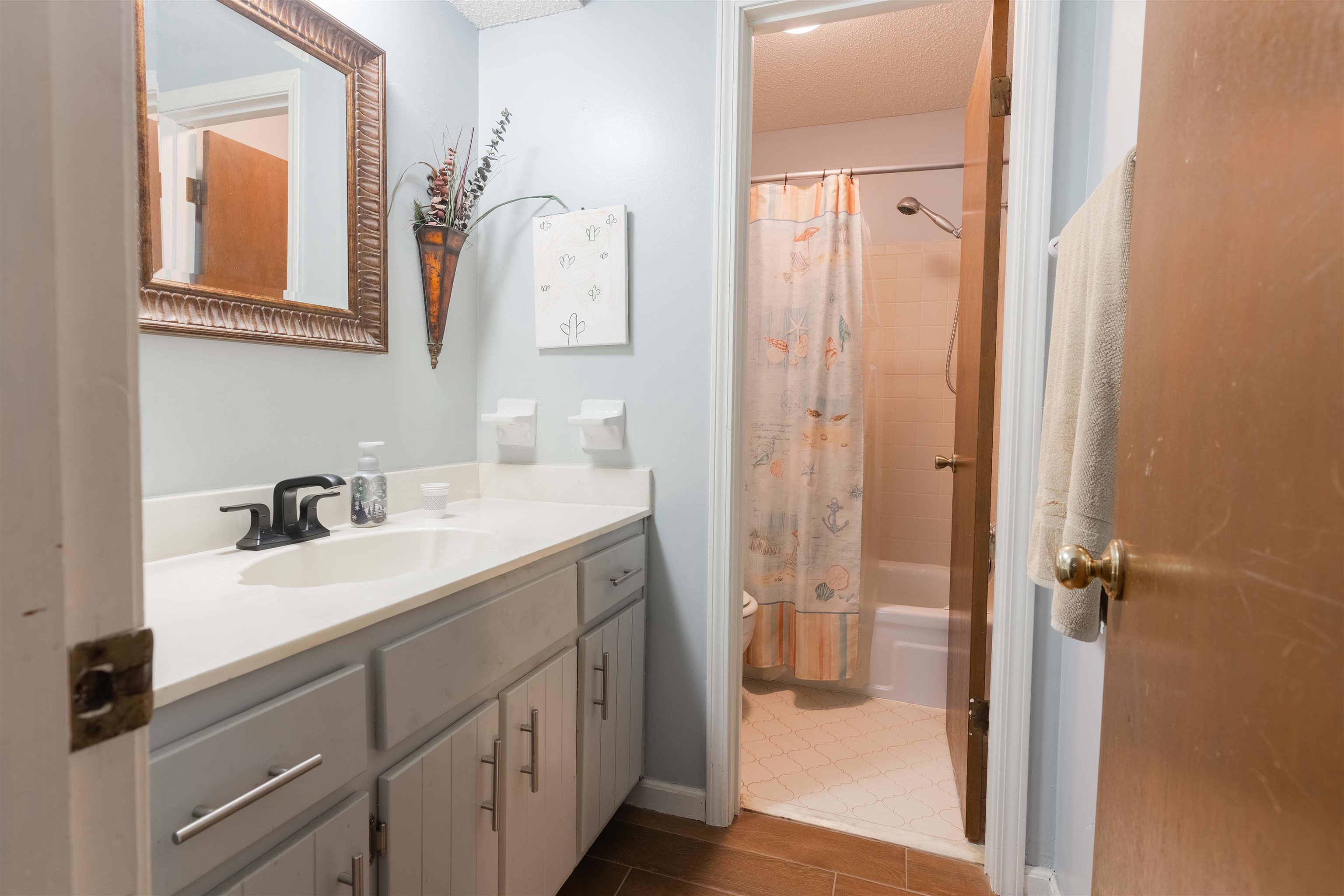 6371 Briergate Dr Property Photo 16