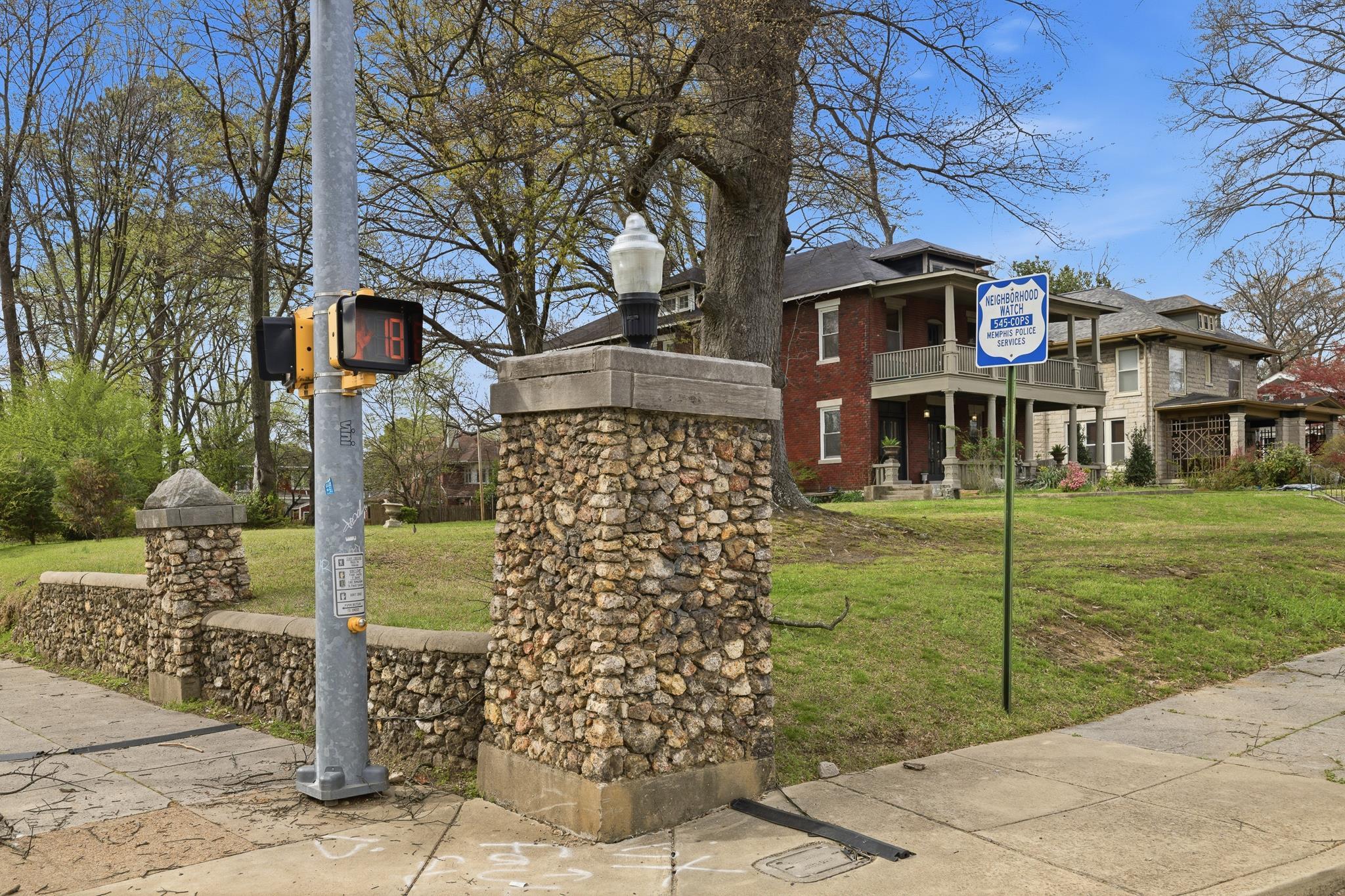 201 Stonewall St Property Photo 40