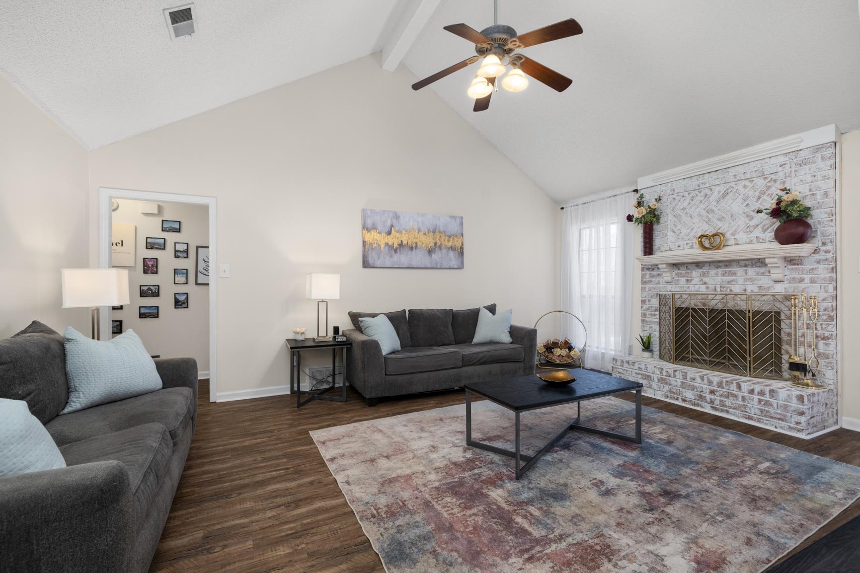 6348 Baird Ln Property Photo 4