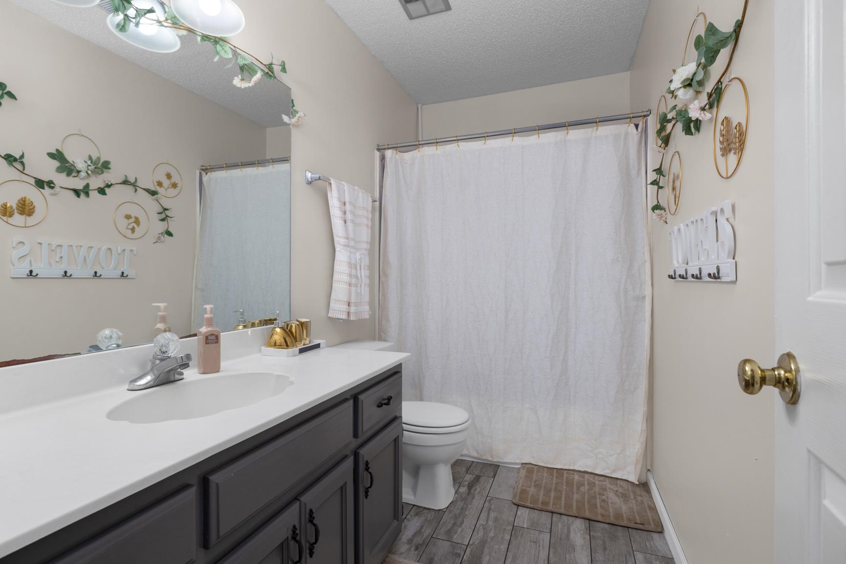 6348 Baird Ln Property Photo 22