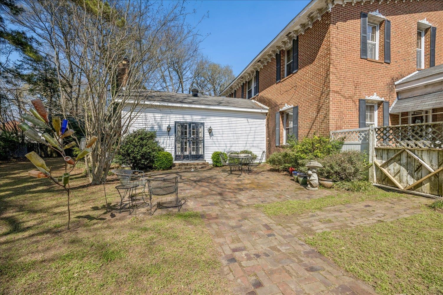 140 N Maury St Property Photo 30