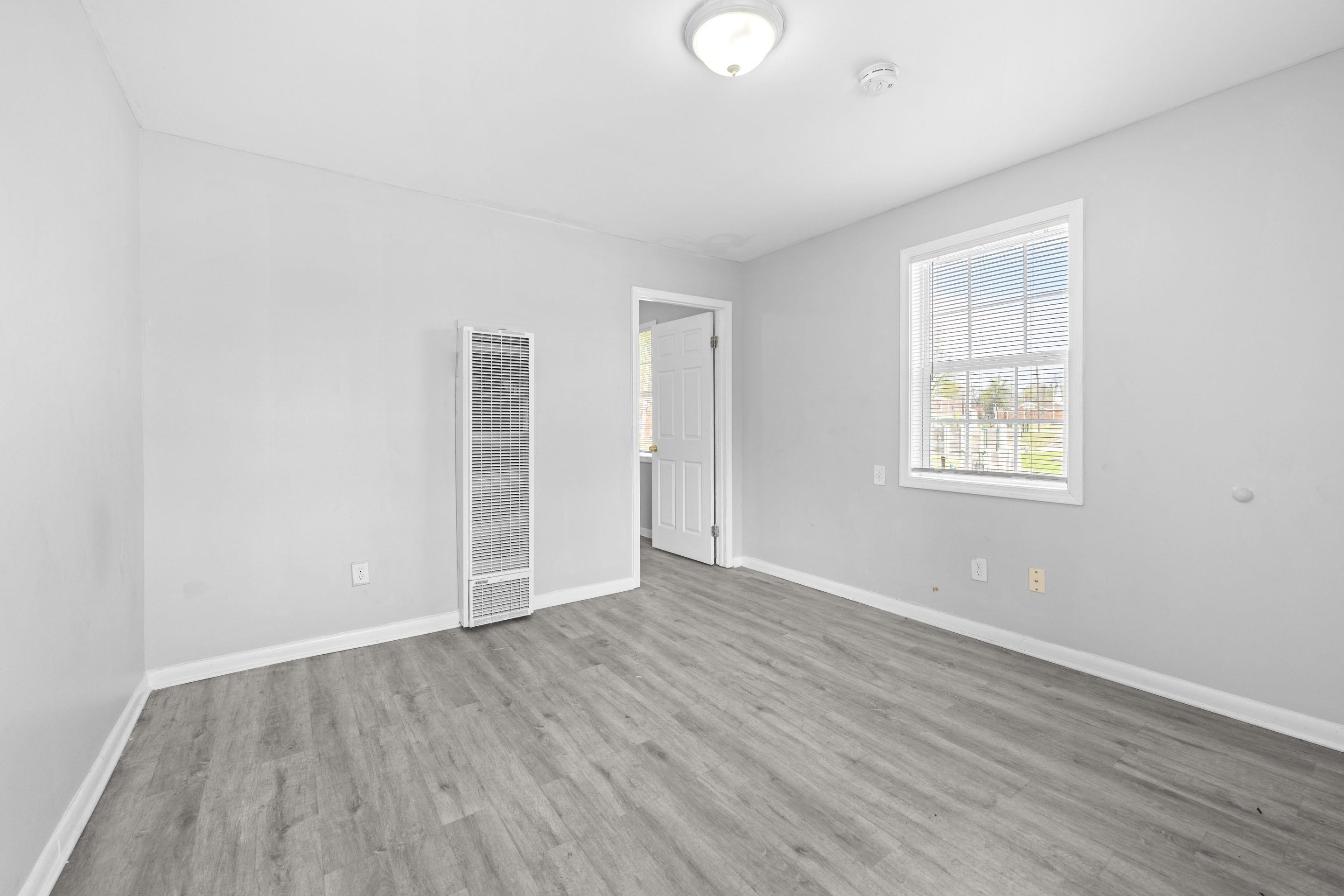 1493 Gaither St Property Photo 7