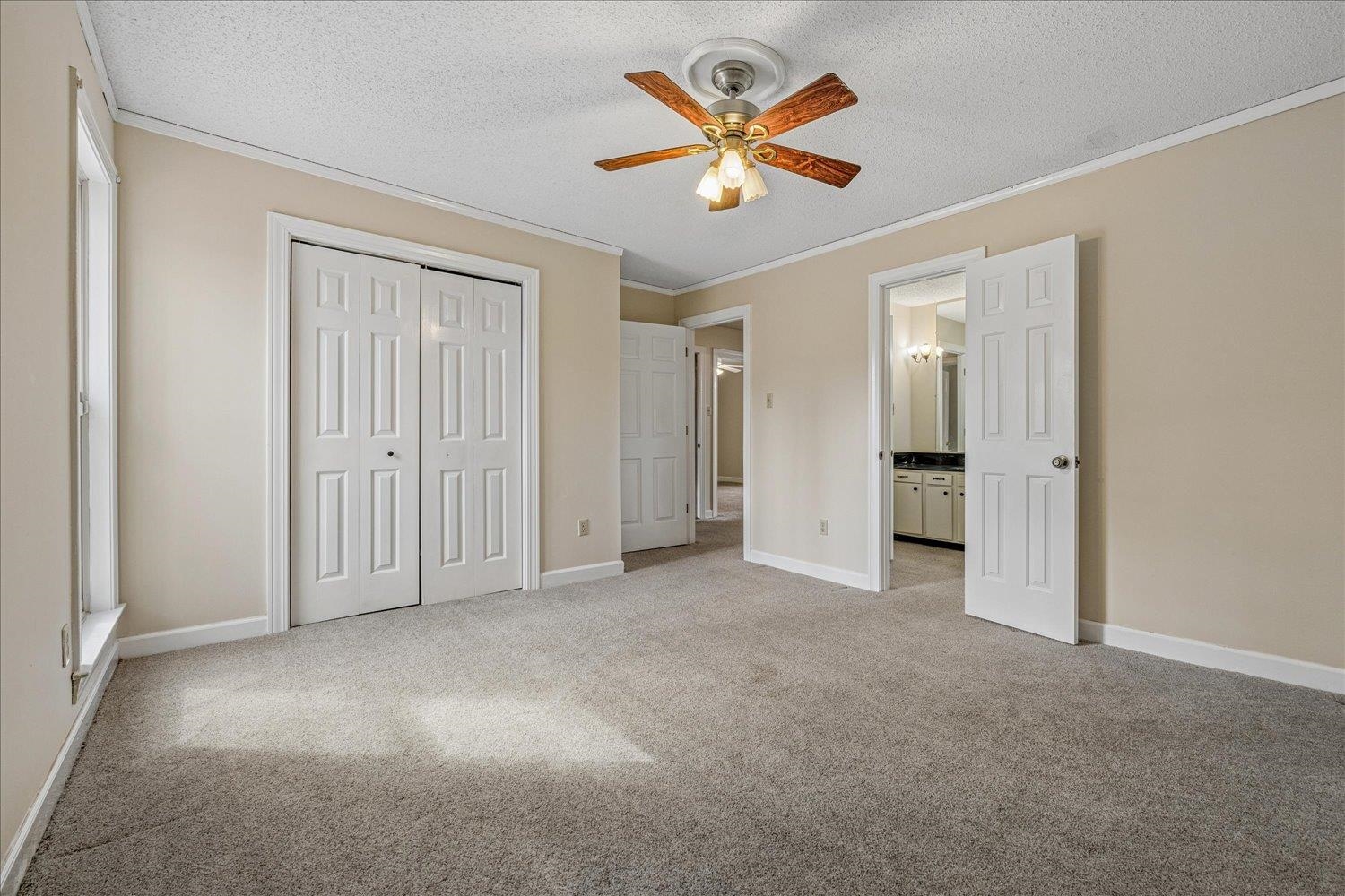 2864 Crooked Oak Dr Property Photo 18
