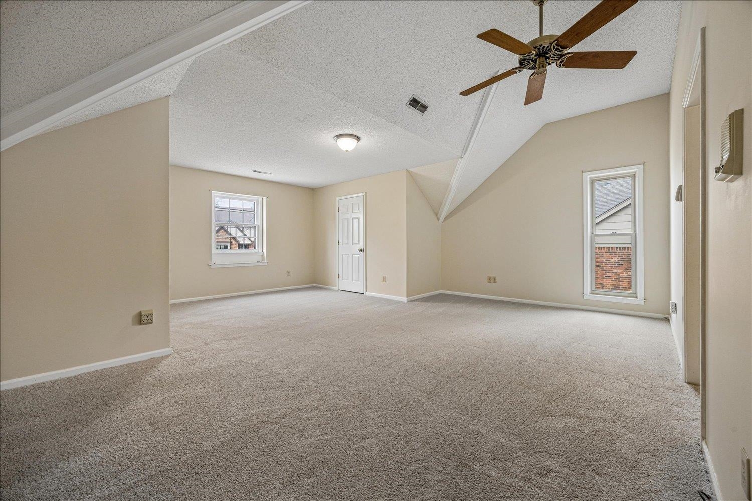 2864 Crooked Oak Dr Property Photo 20