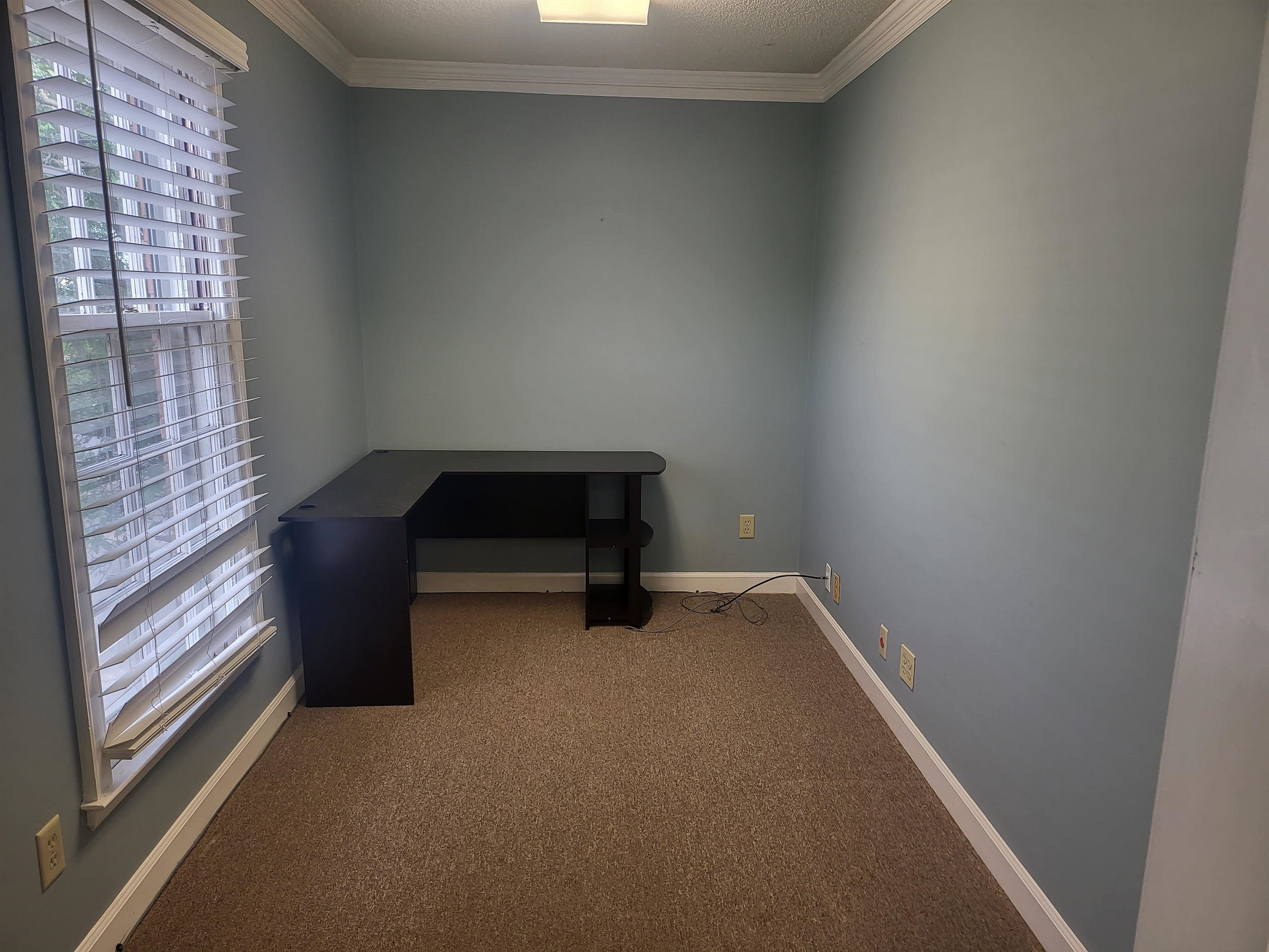 299 S Walnut Bend Rd Suite 203 Property Photo 10