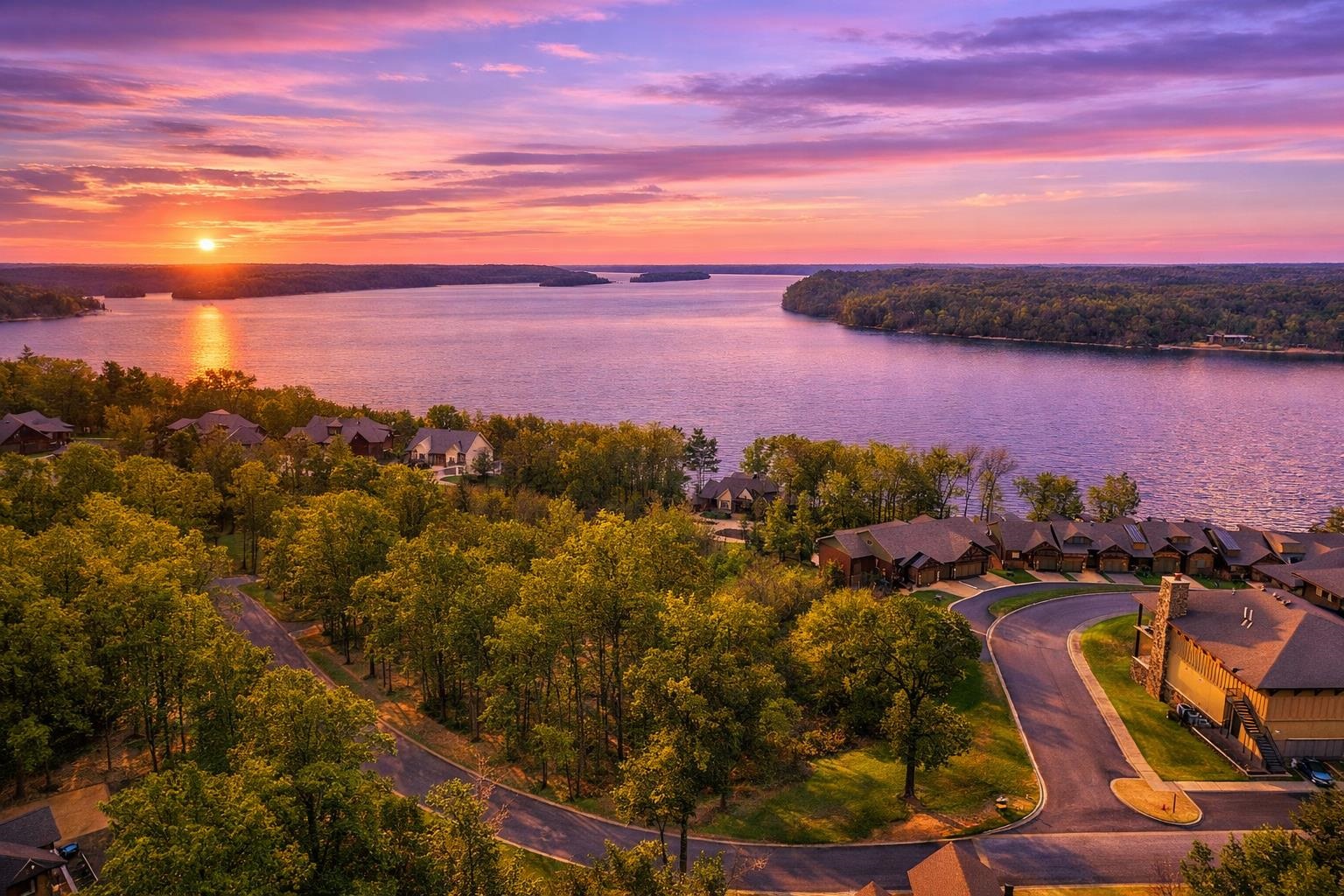 42 Breathtaking Loop Property Photo 3
