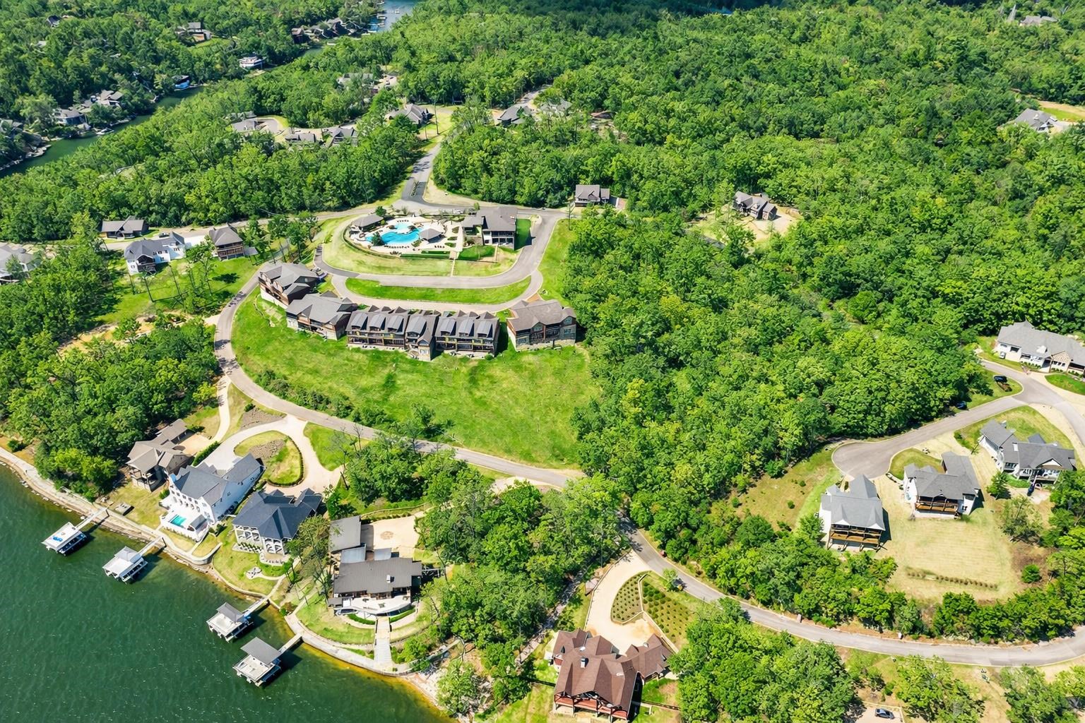 42 Breathtaking Loop Property Photo 11