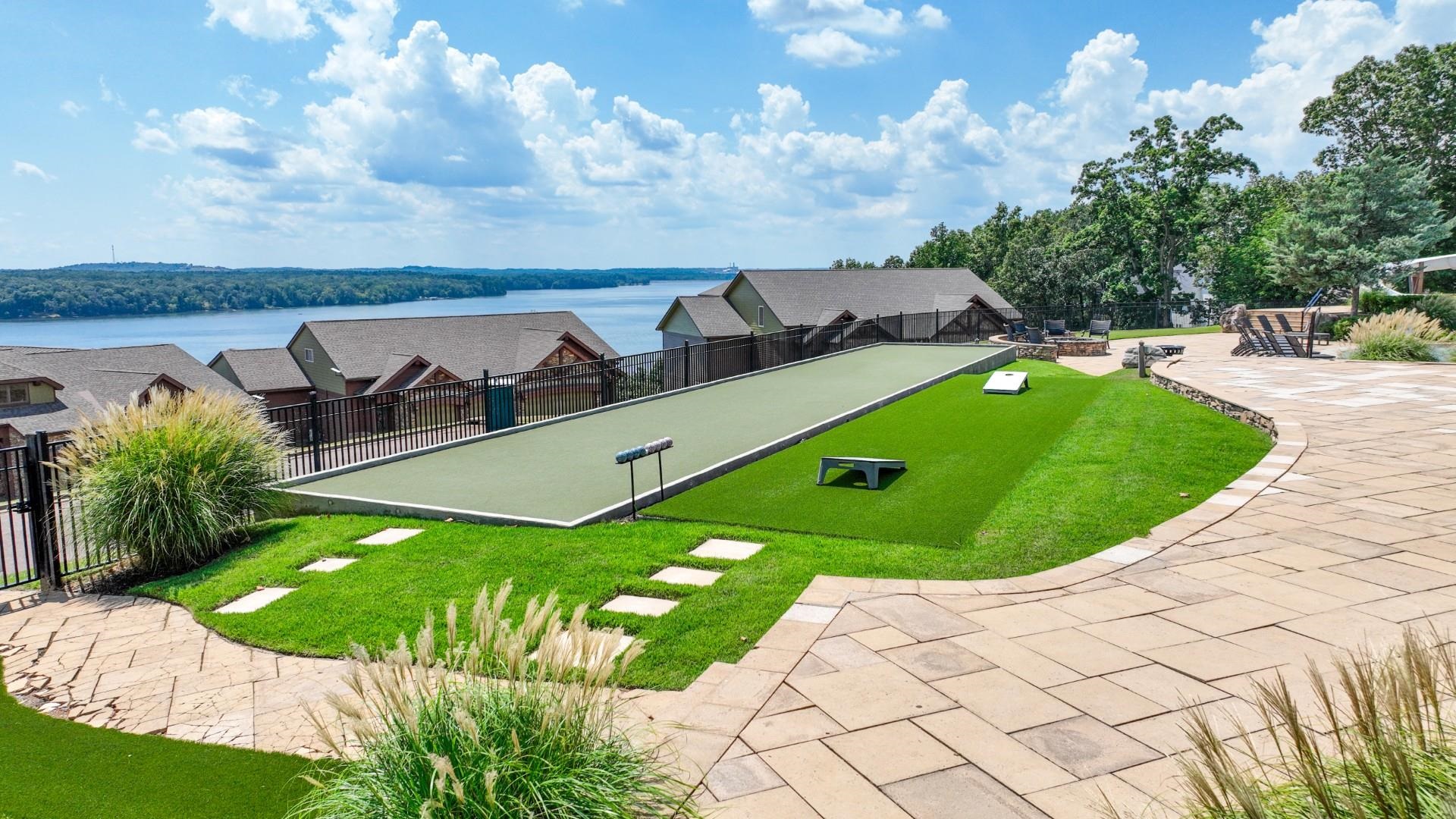 42 Breathtaking Loop Property Photo 33