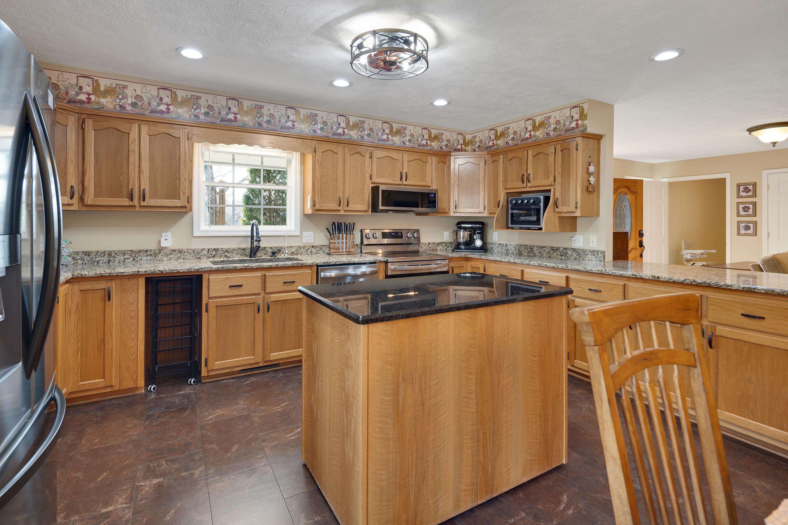 65 Browning Knoll Cv Property Photo 14