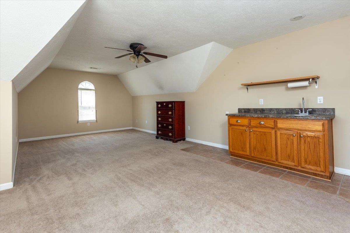 168 Clementine Rd Property Photo 22
