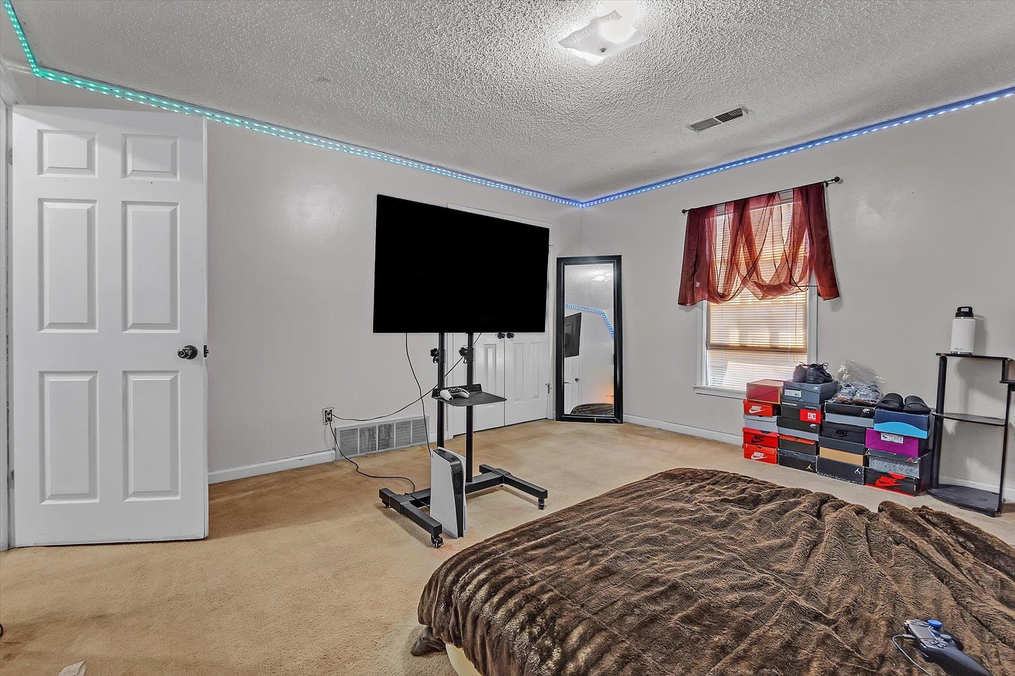 339 Summerfield Ln Property Photo 25