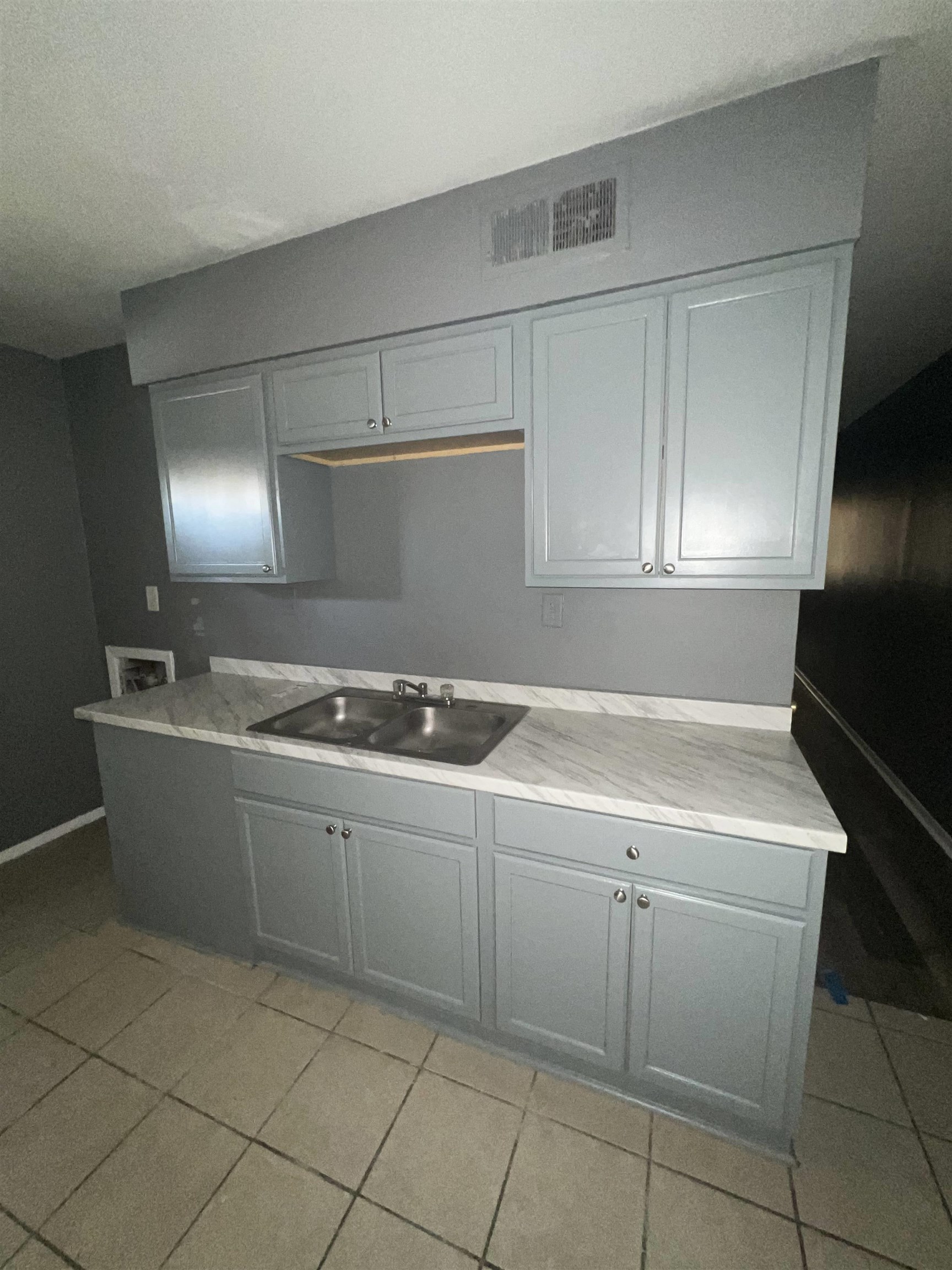 3176 Yale Ave Property Photo 5