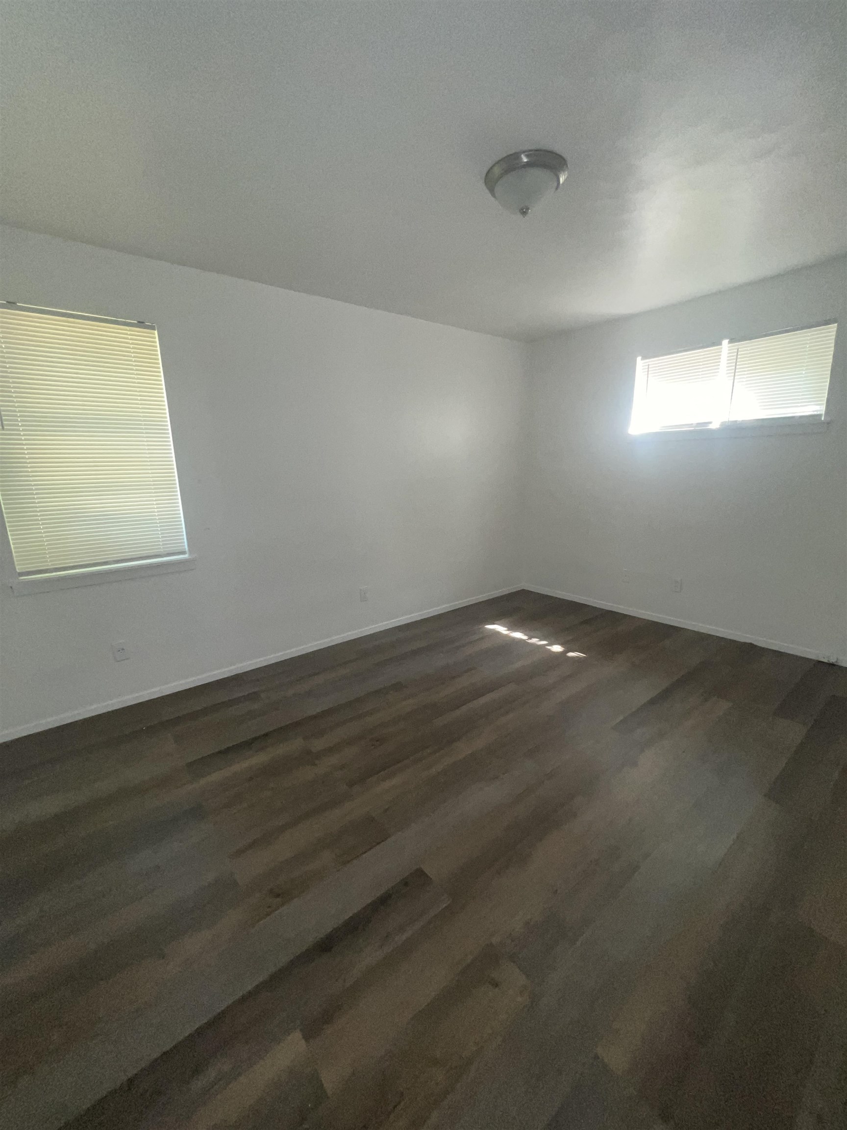 3176 Yale Ave Property Photo 15