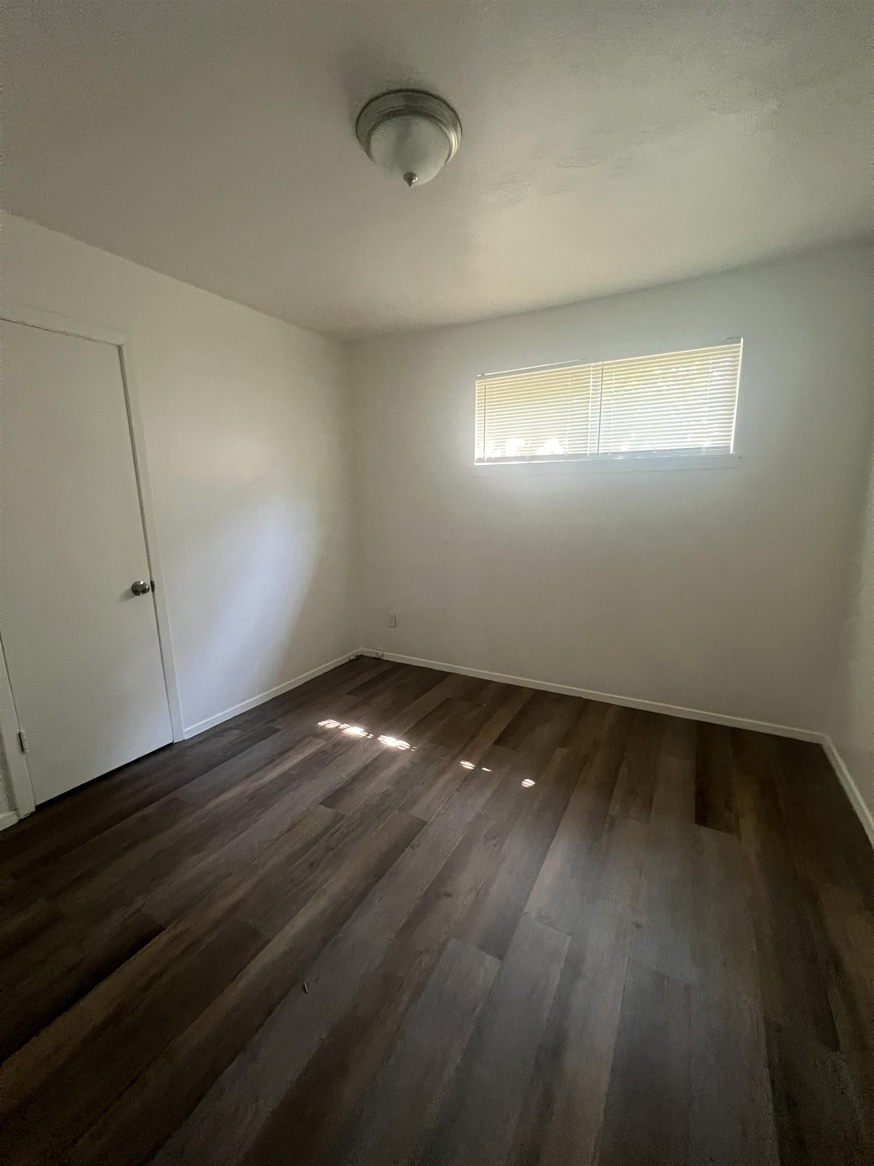 3176 Yale Ave Property Photo 16