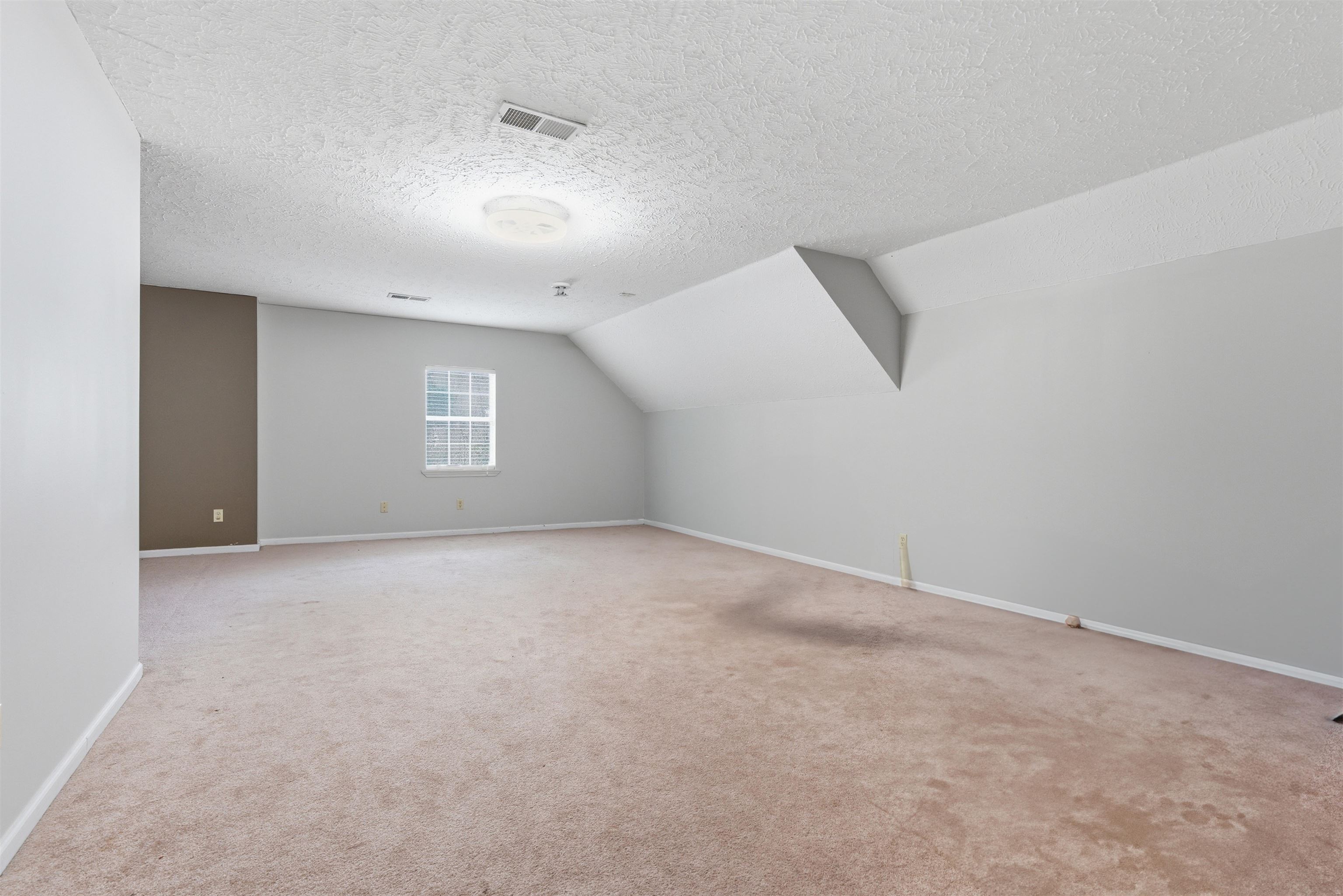 915 Clifftview Rd Property Photo 28