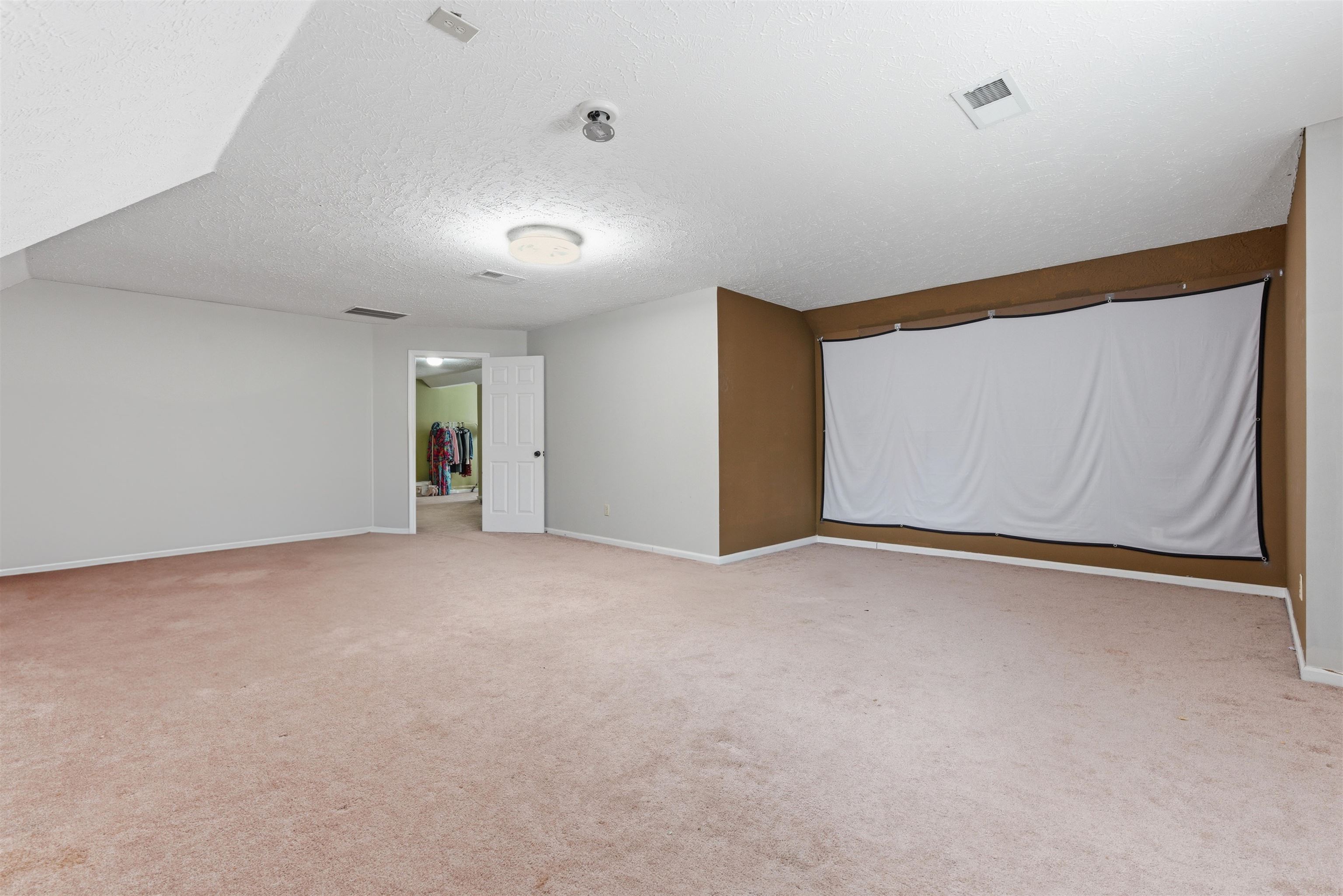 915 Clifftview Rd Property Photo 29
