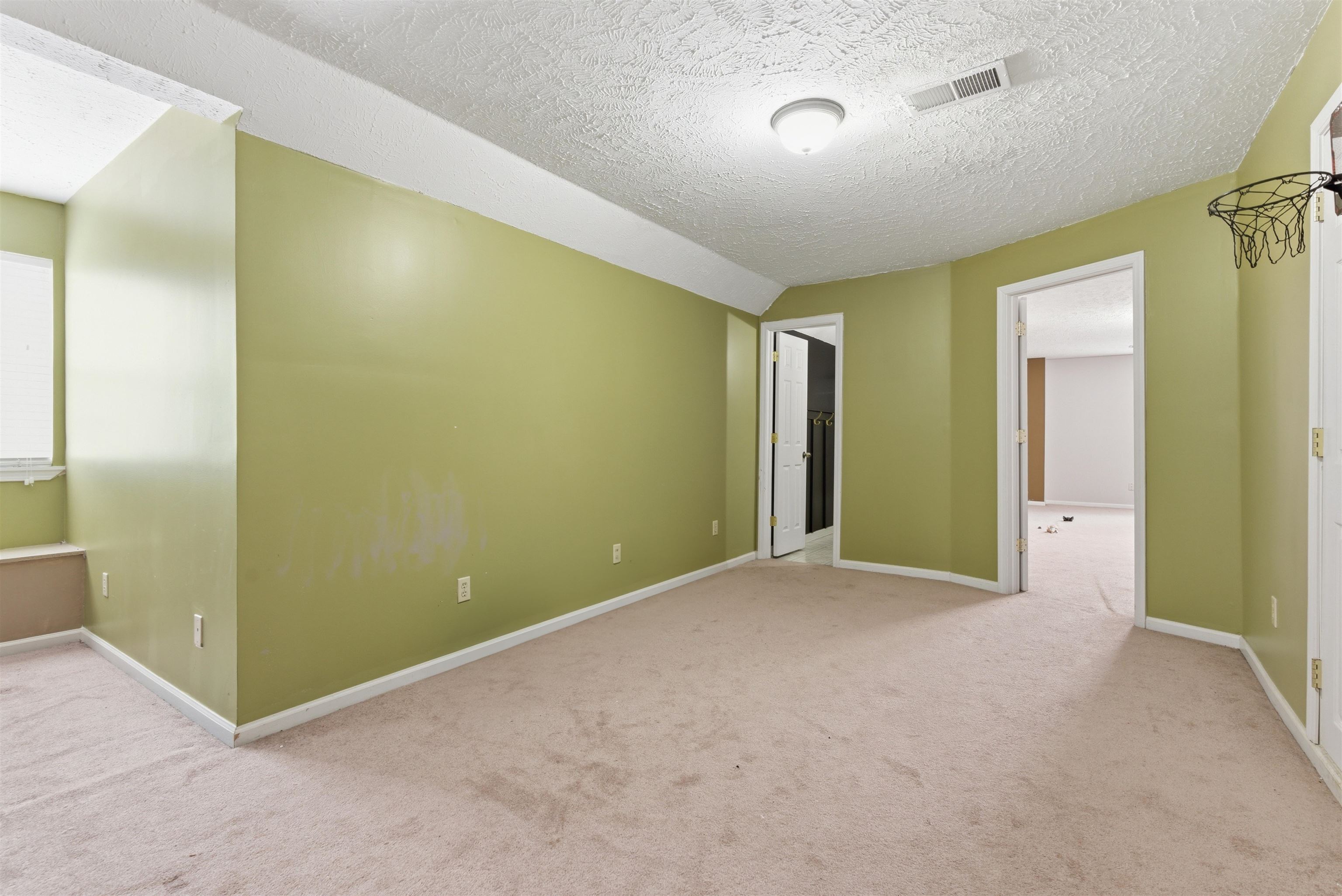 915 Clifftview Rd Property Photo 30