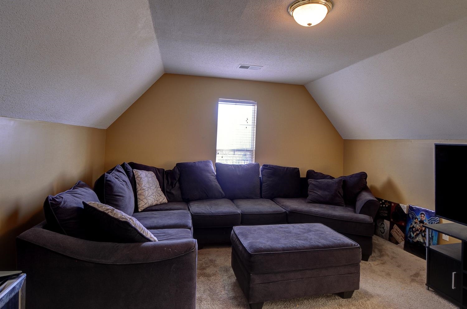 7656 Glen Laurel Way Property Photo 32