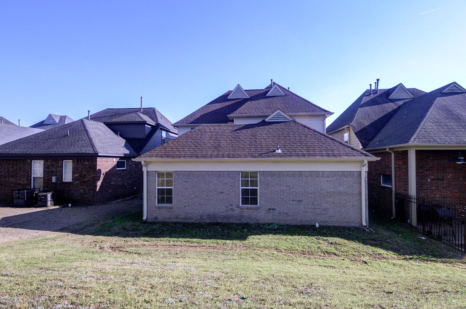 7656 Glen Laurel Way Property Photo 36