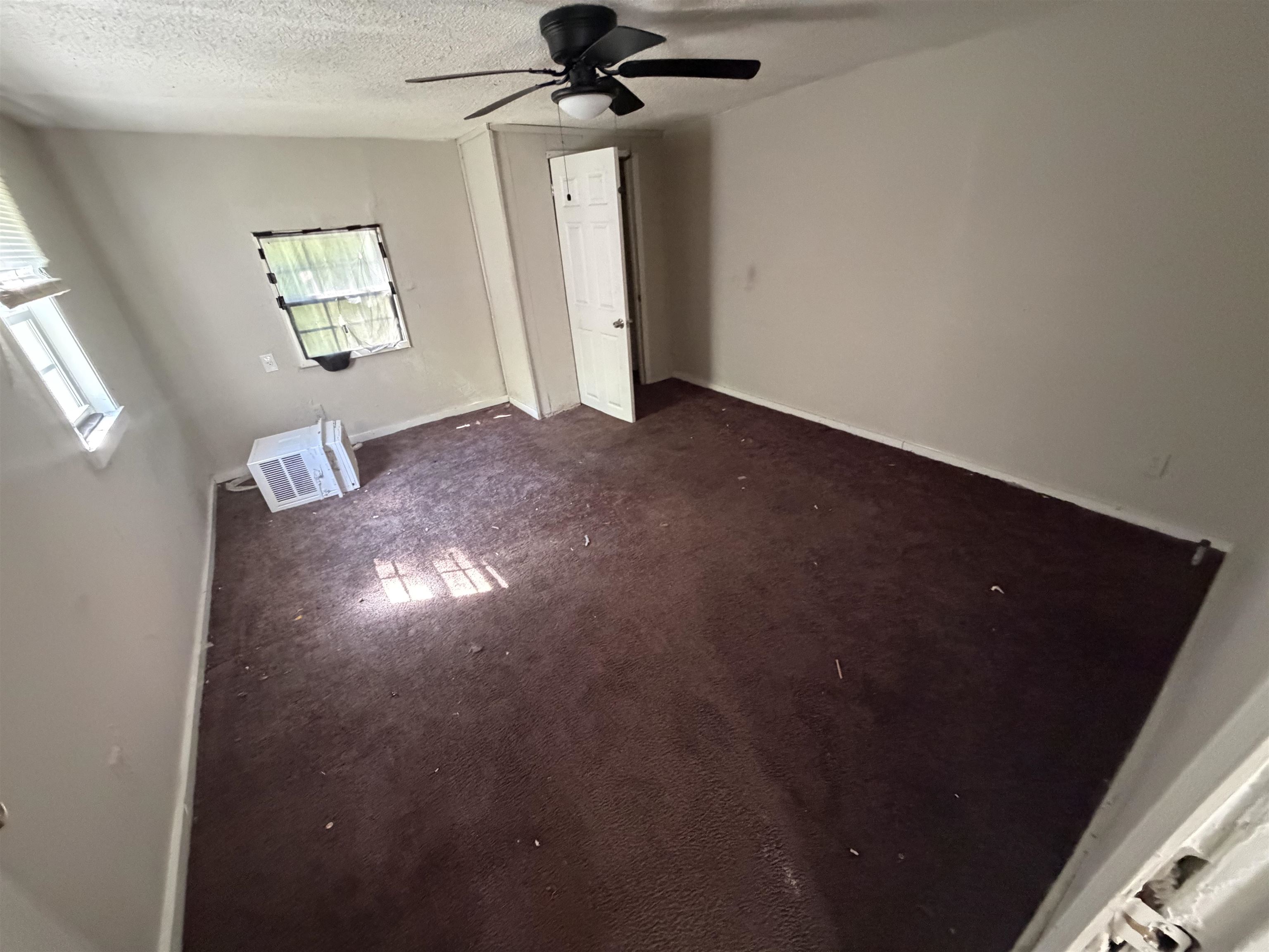 3044 Green Rd Property Photo 8