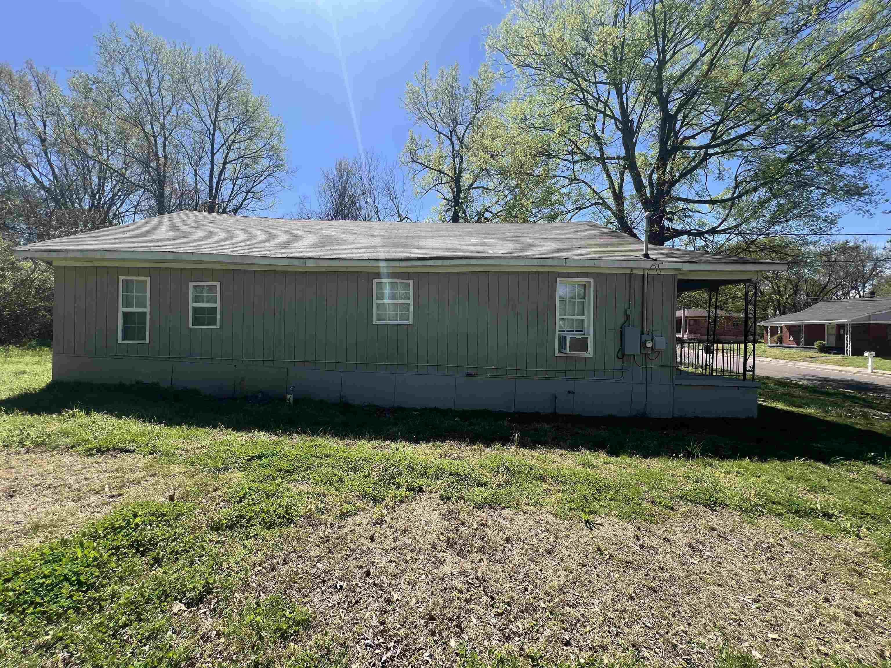 3044 Green Rd Property Photo 11