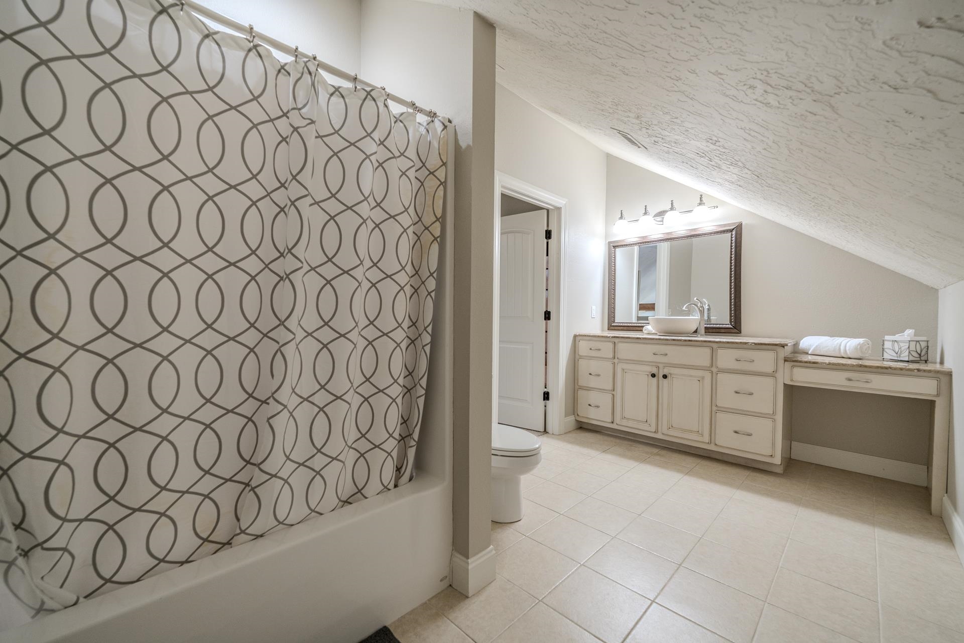 400 Anchor Pt Property Photo 26