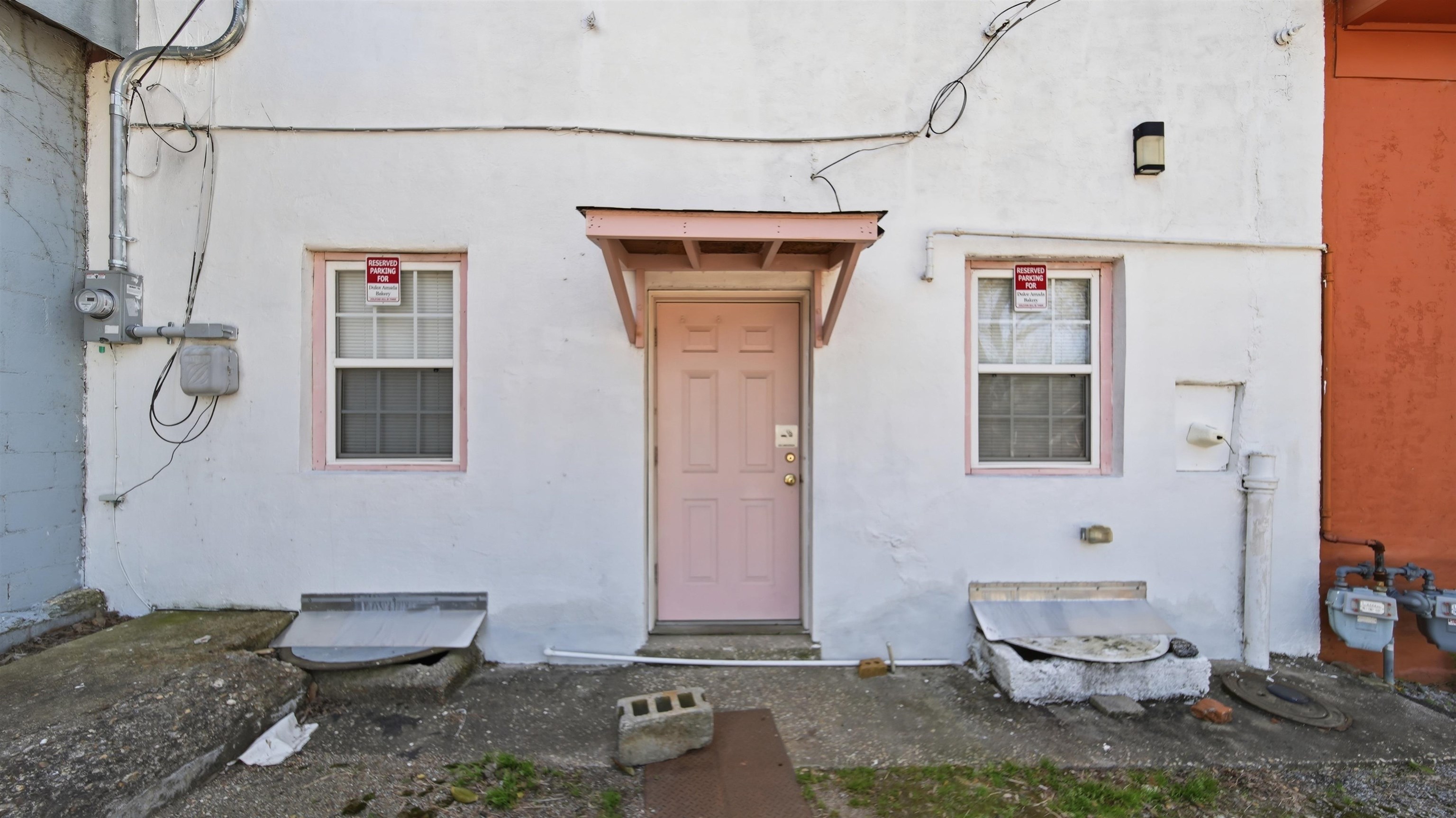 120 Liberty Ave Property Photo 8