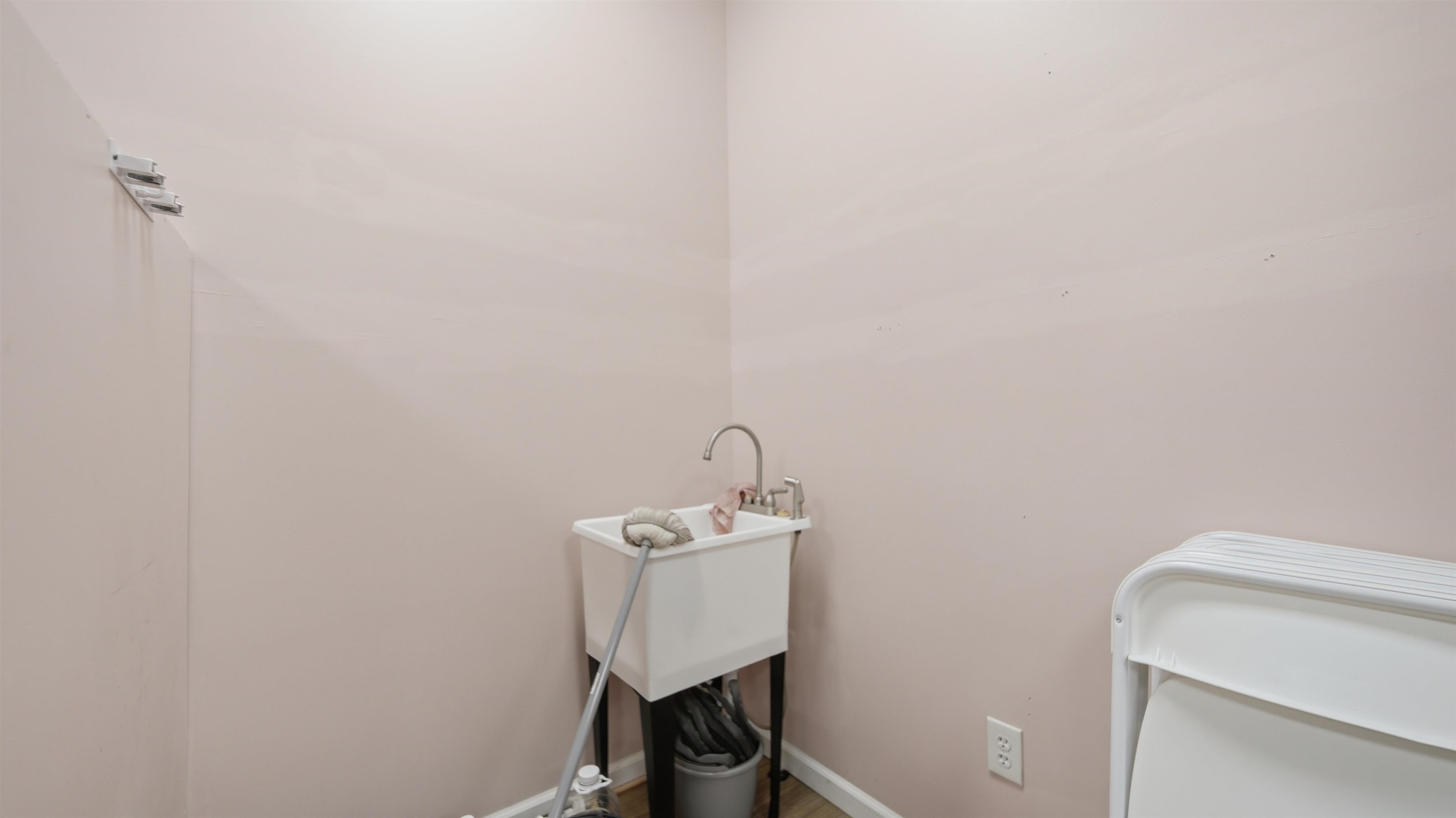 120 Liberty Ave Property Photo 37