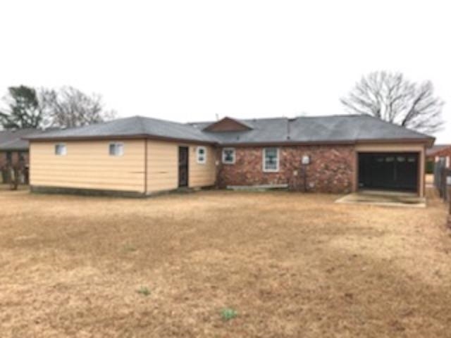 1170 Shadowline Dr Property Photo 3