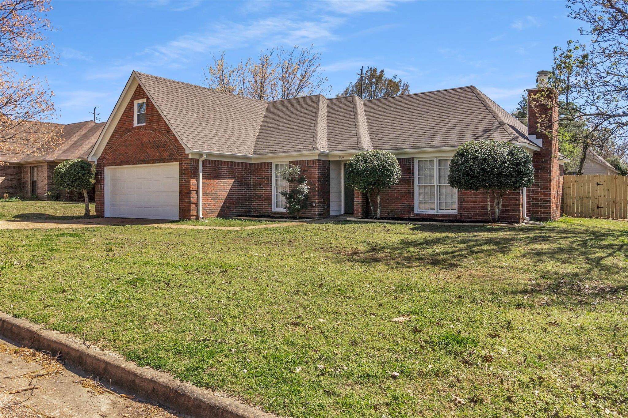 7279 Schilling Cv E Property Photo 2