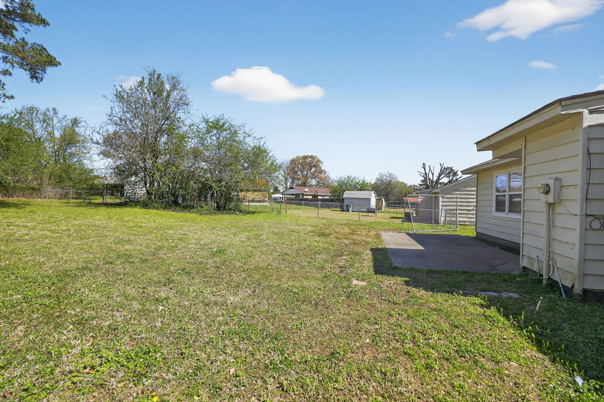 4983 Appleville Rd Property Photo 4