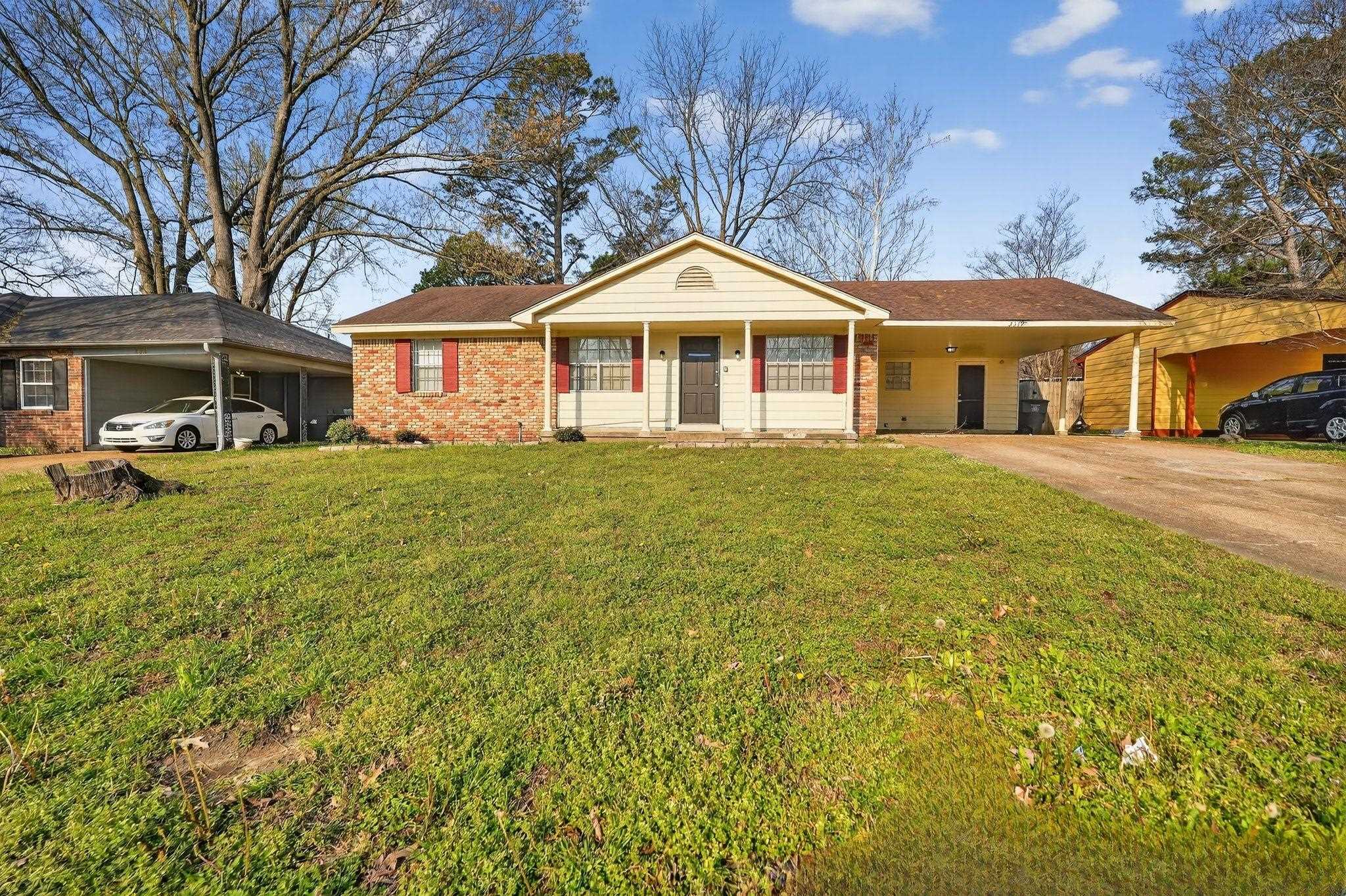 3519 NAYLOR DR Property Photo 1