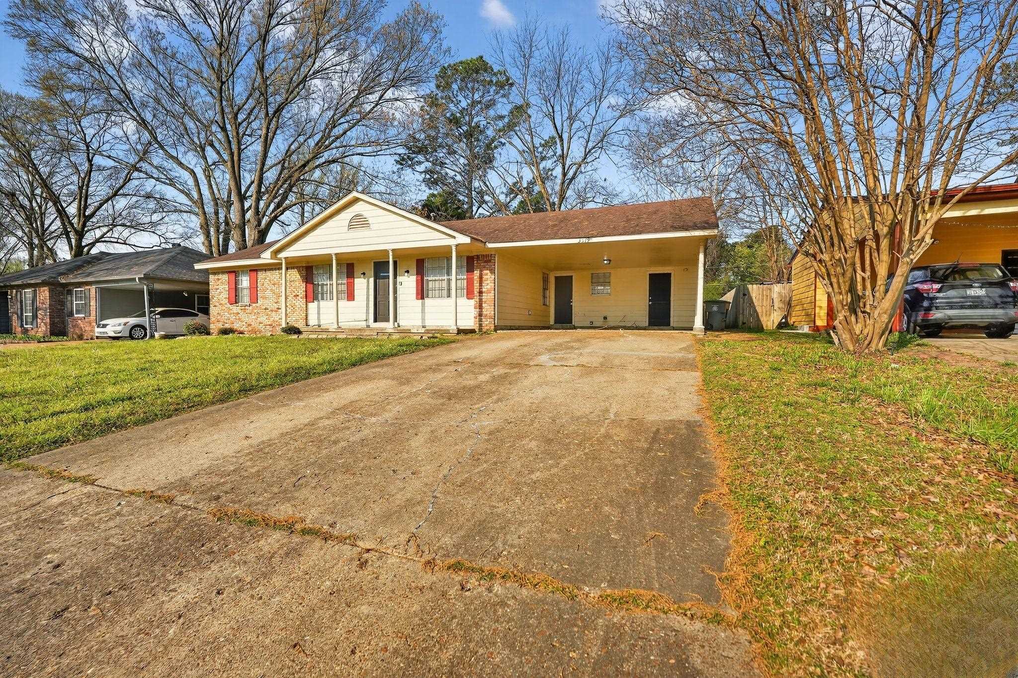 3519 Naylor Dr Property Photo 2