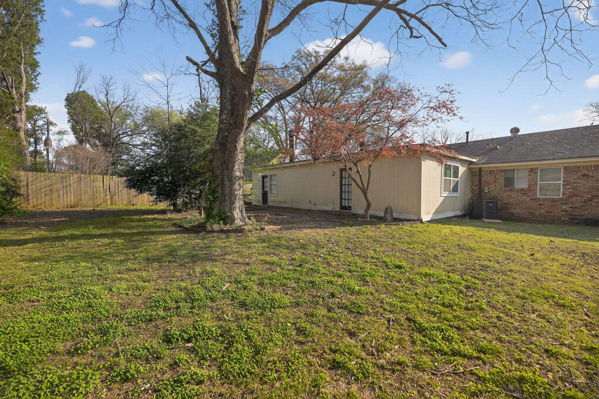 3519 Naylor Dr Property Photo 5