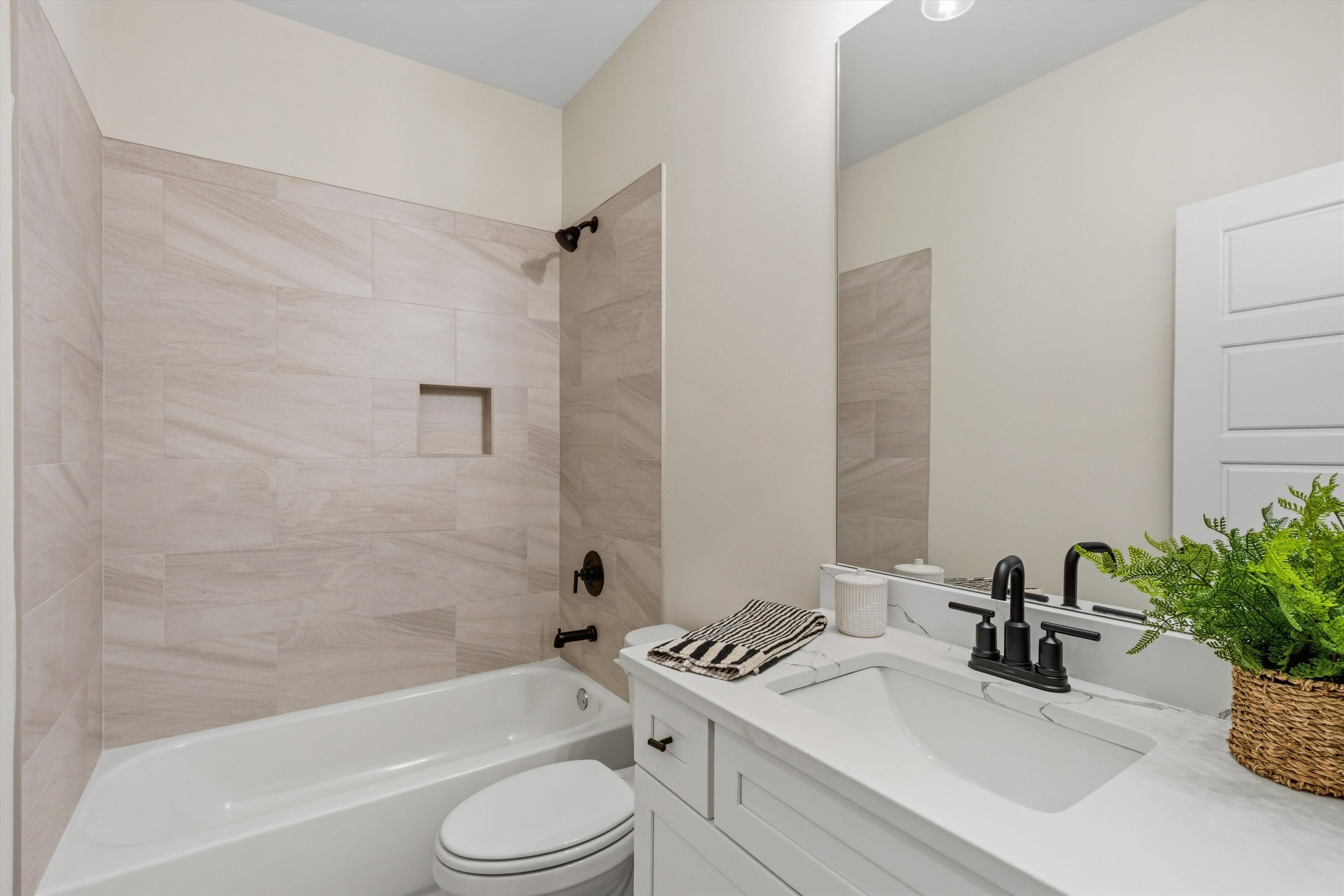 5308 Buttercup Ln Property Photo 22