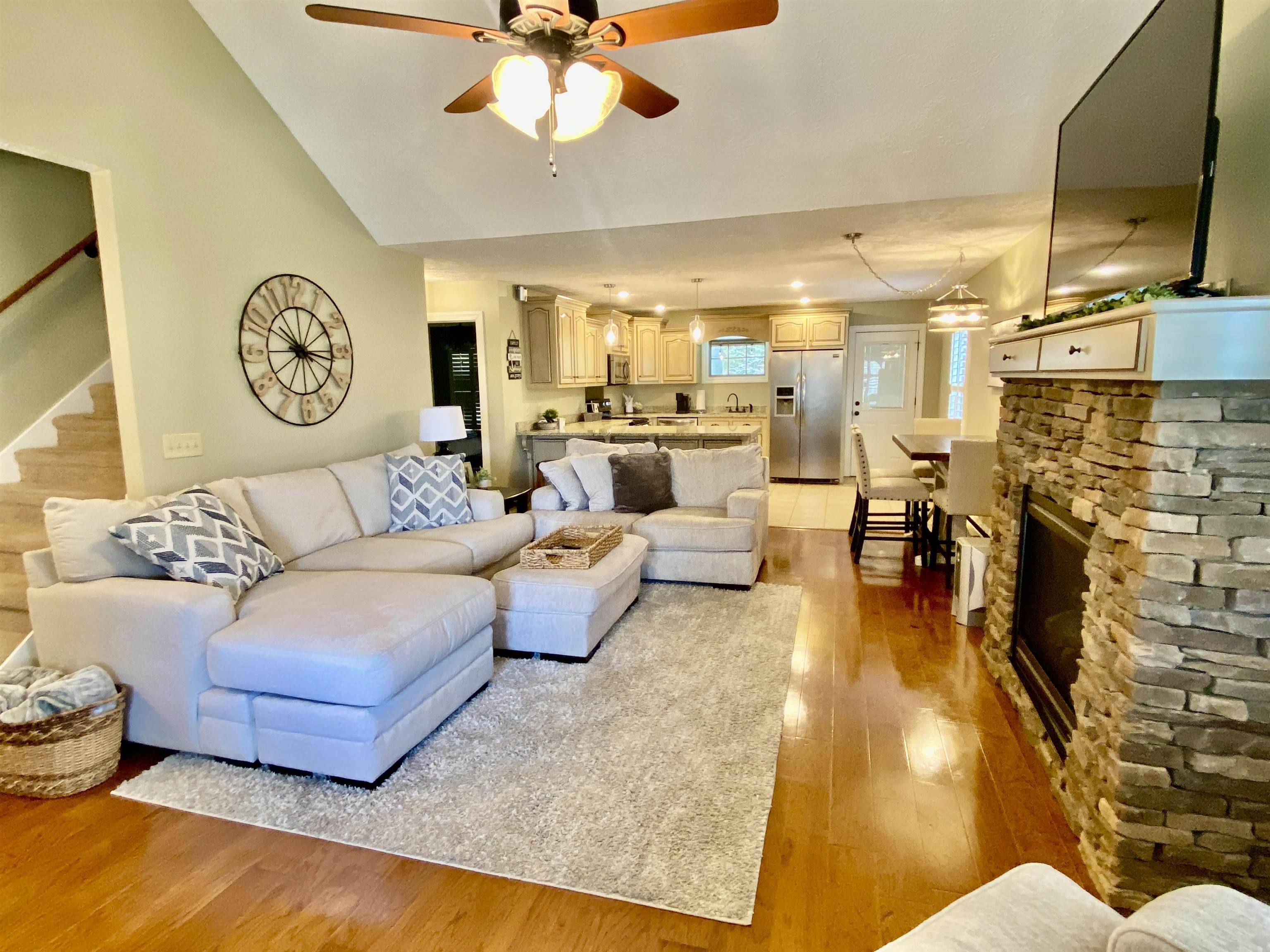 30 Masters Ct Property Photo 6