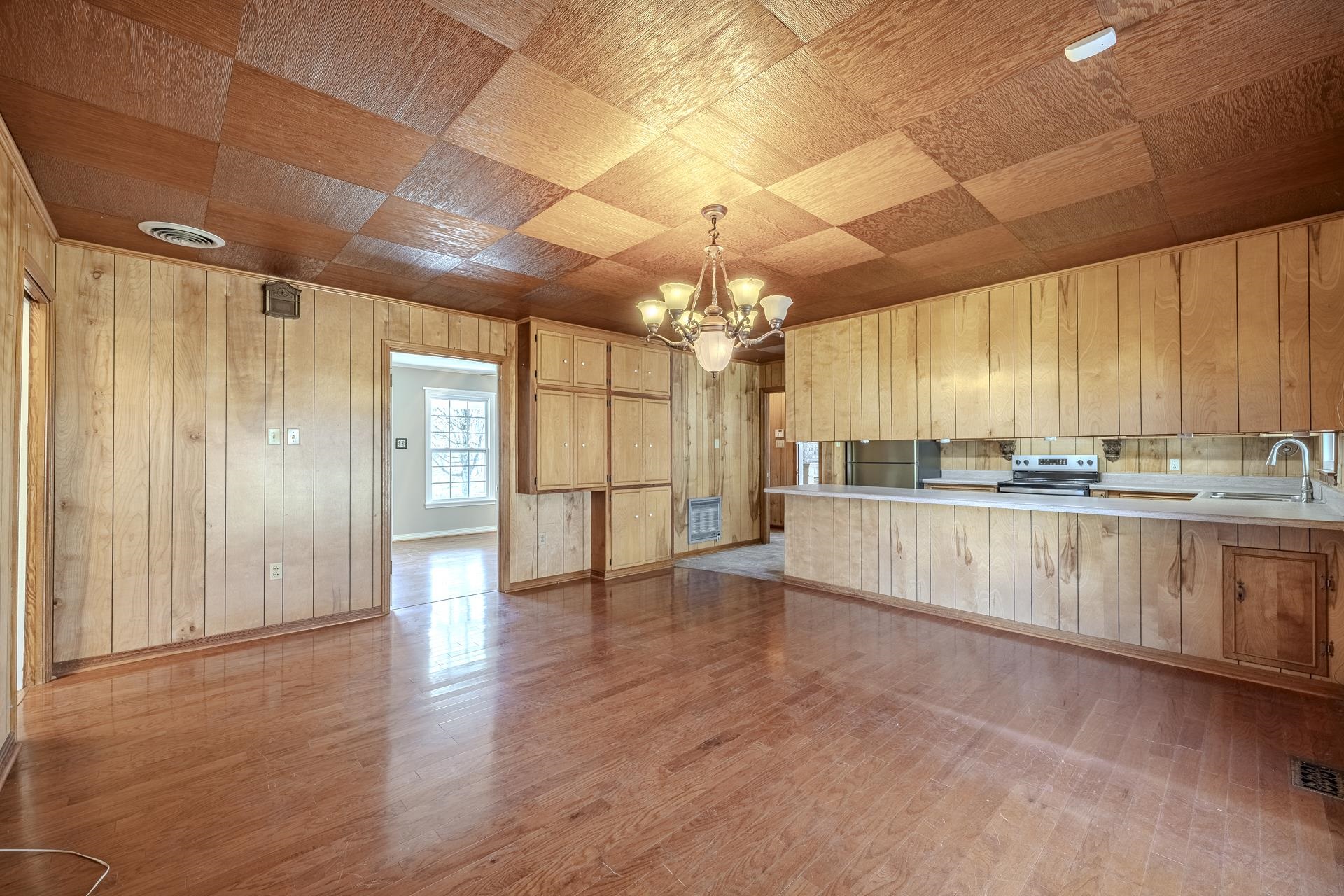 9265 128 Hwy Property Photo 6