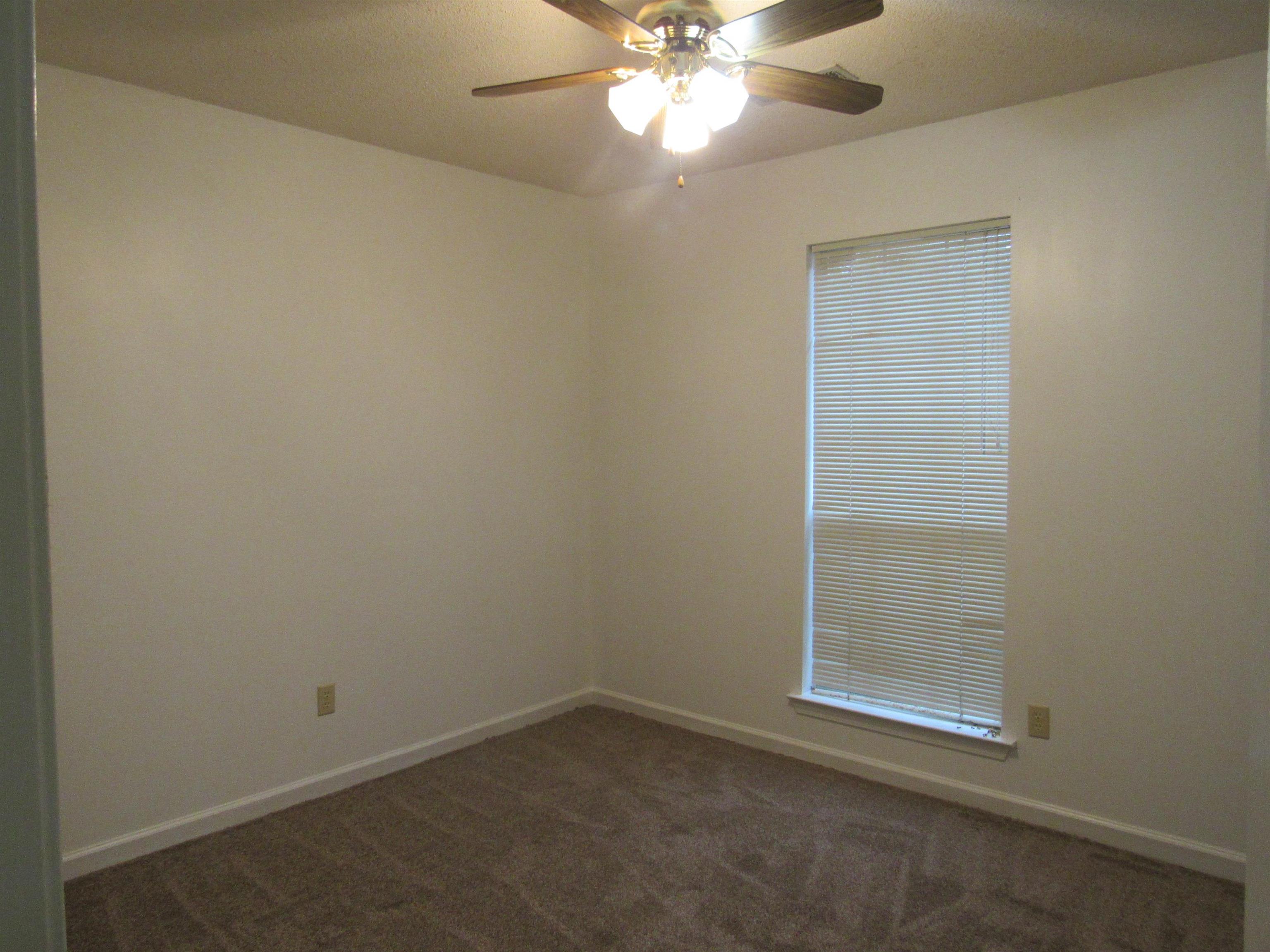 7513 Meadowland Dr Property Photo 14