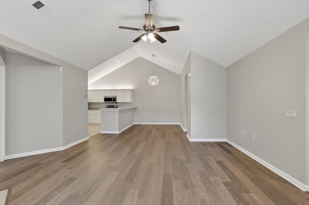 1693 E Southfield Cir Property Photo 10