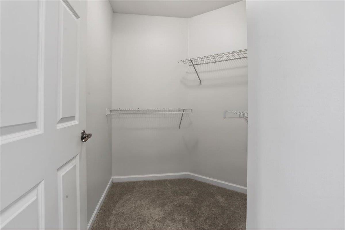 1693 E Southfield Cir Property Photo 20